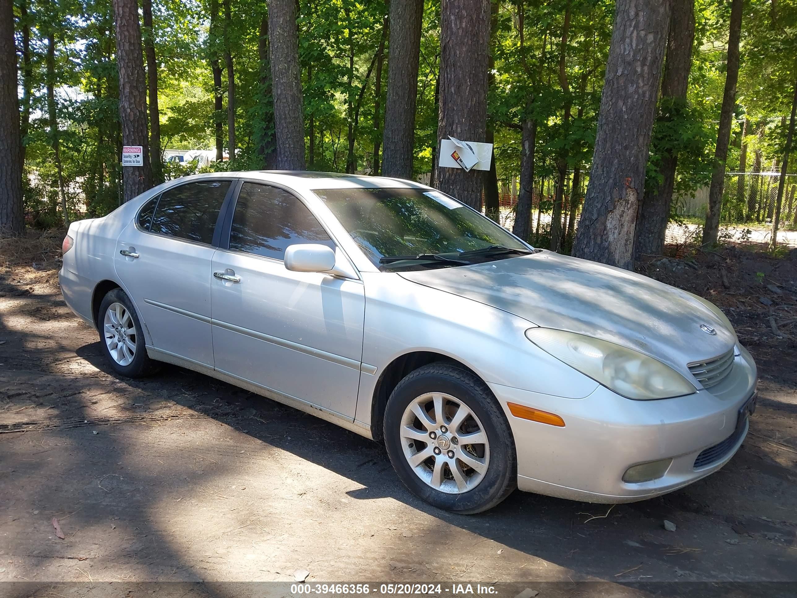 LEXUS ES 2003 jthbf30g935037799