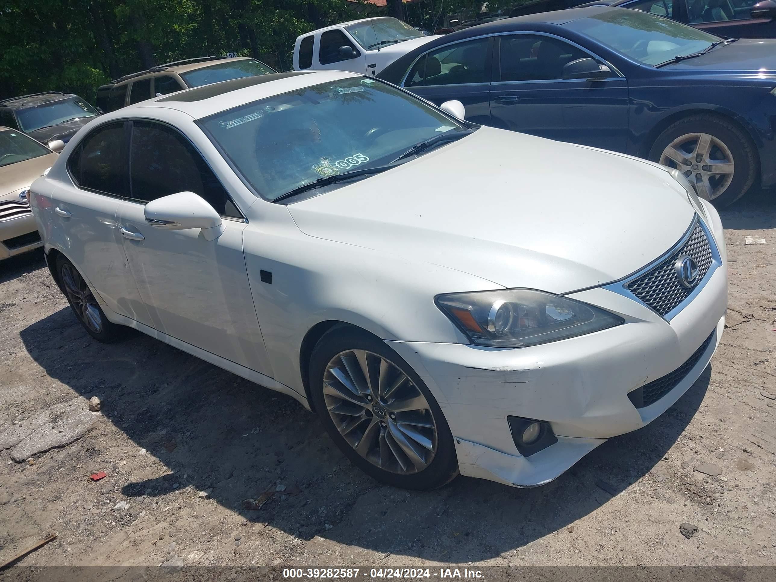 LEXUS IS 2011 jthbf5c26b5140415