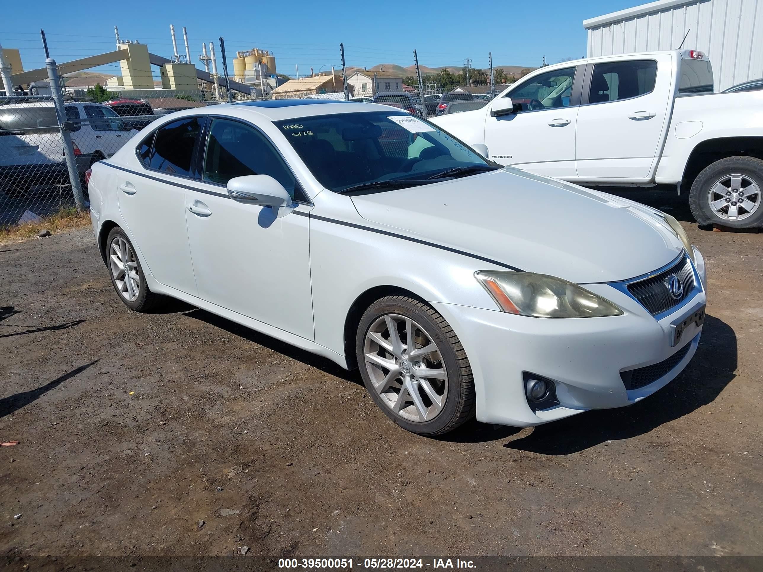 LEXUS IS 2011 jthbf5c27b5129889