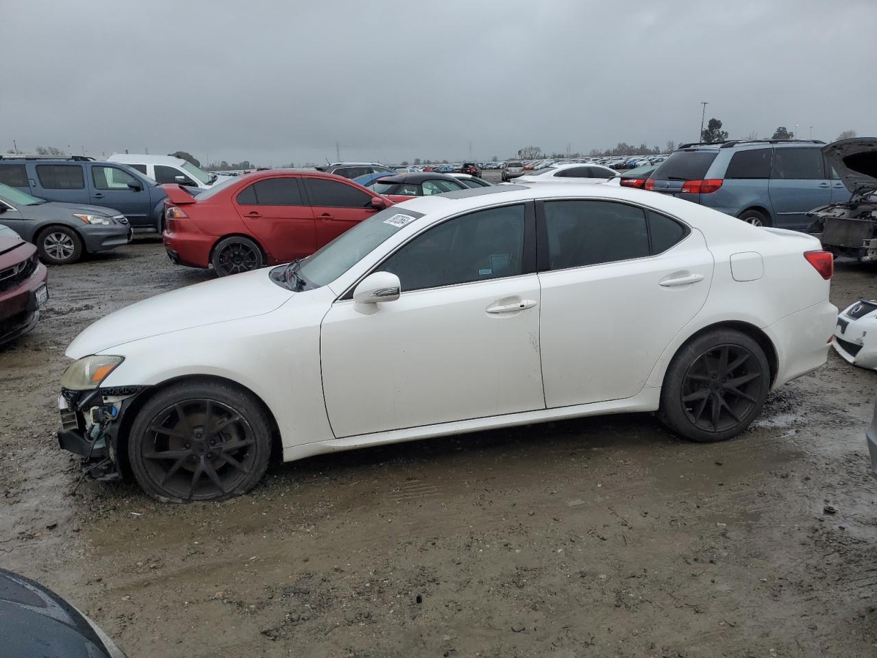 LEXUS IS 2011 jthbf5c27b5143730