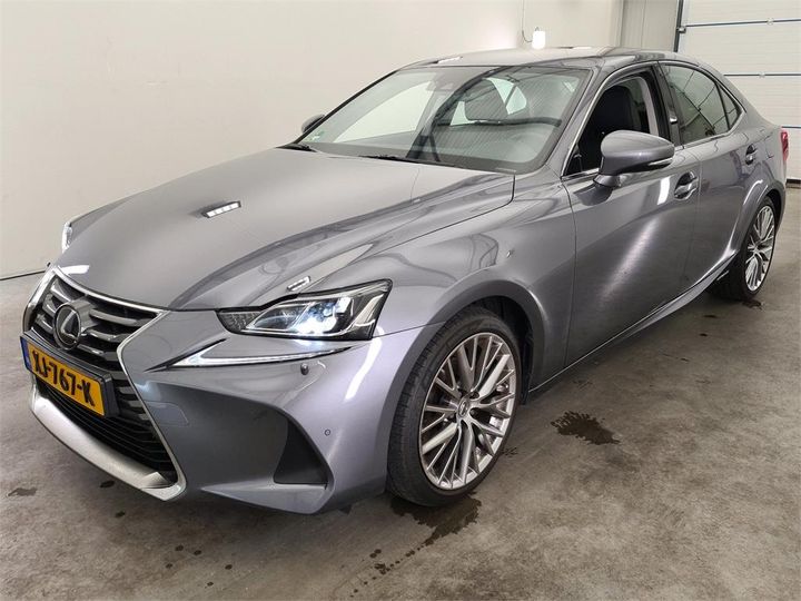 LEXUS IS 2019 jthbh5d2005071405