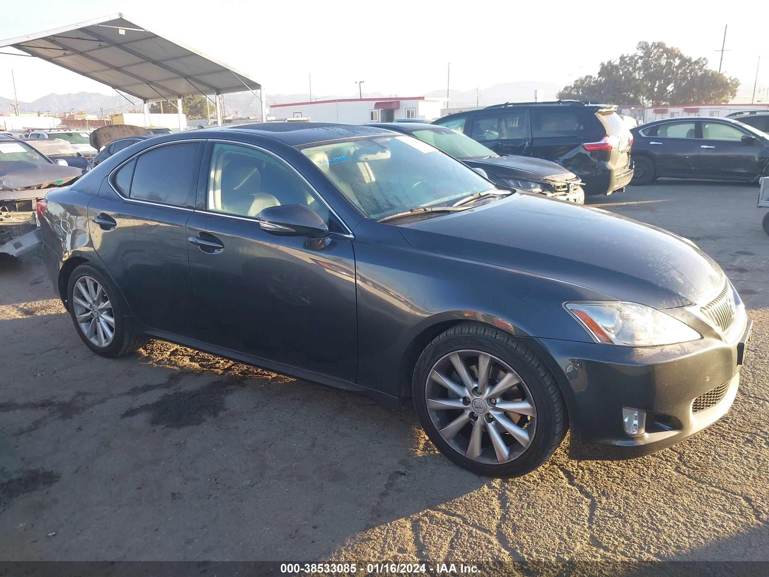 LEXUS IS 2009 jthbk262092084067