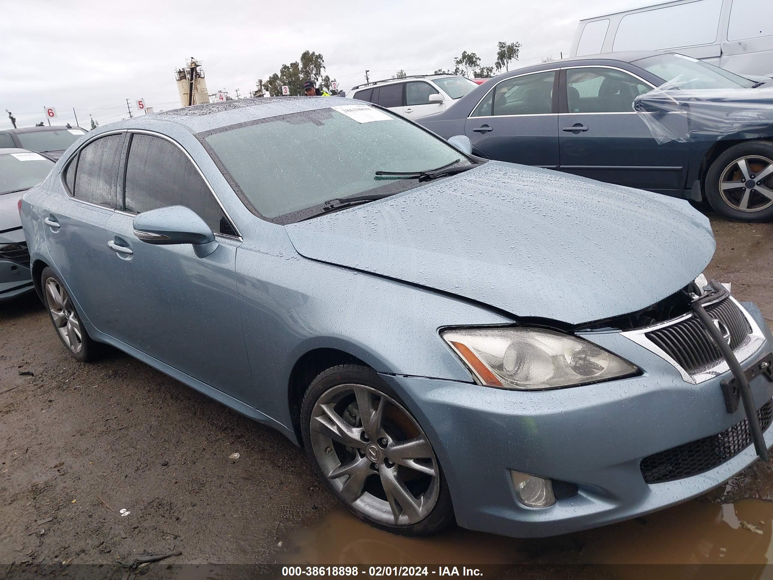 LEXUS IS 2009 jthbk262095106888