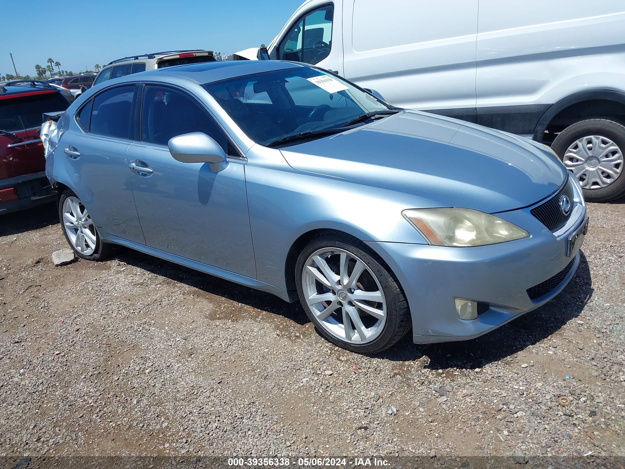 LEXUS IS 2006 jthbk262165023367