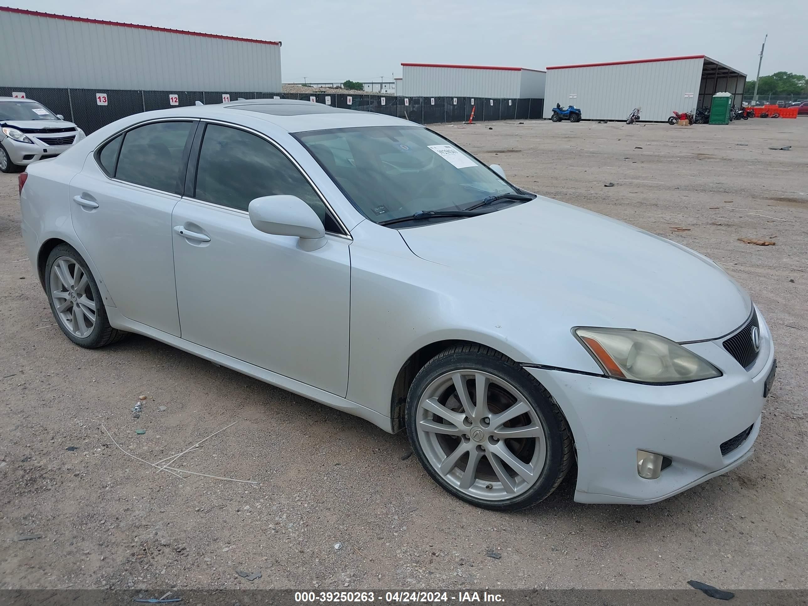 LEXUS IS 2007 jthbk262175026674