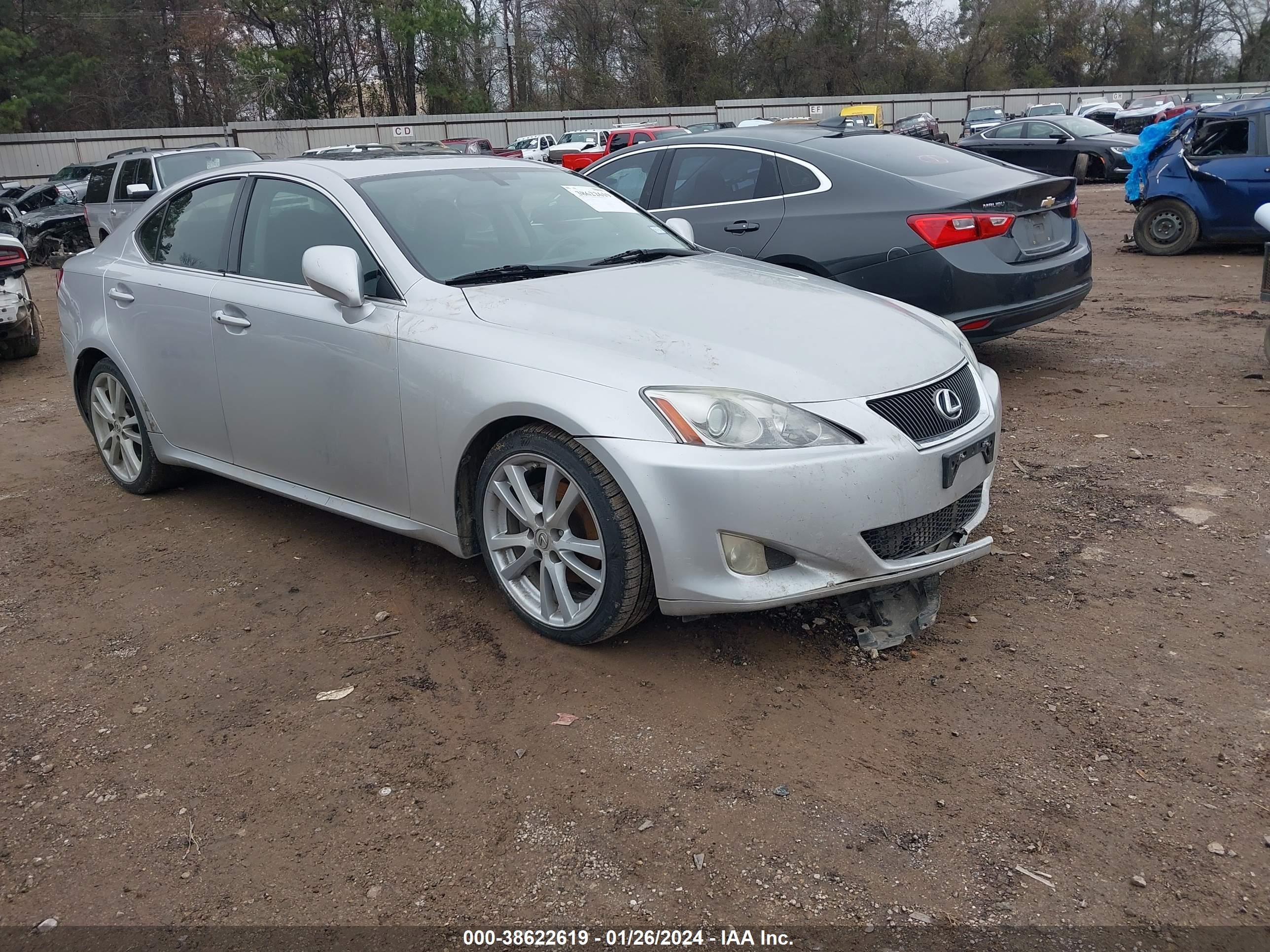 LEXUS IS 2006 jthbk262465009009