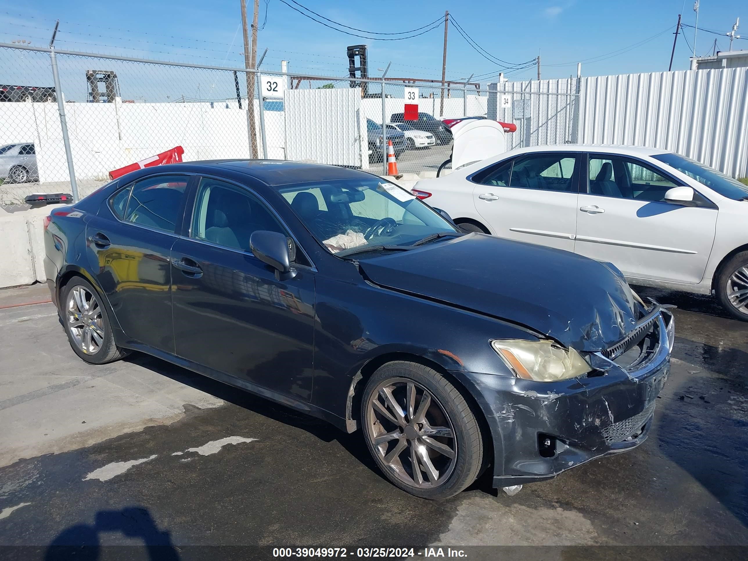 LEXUS IS 2006 jthbk262565019502