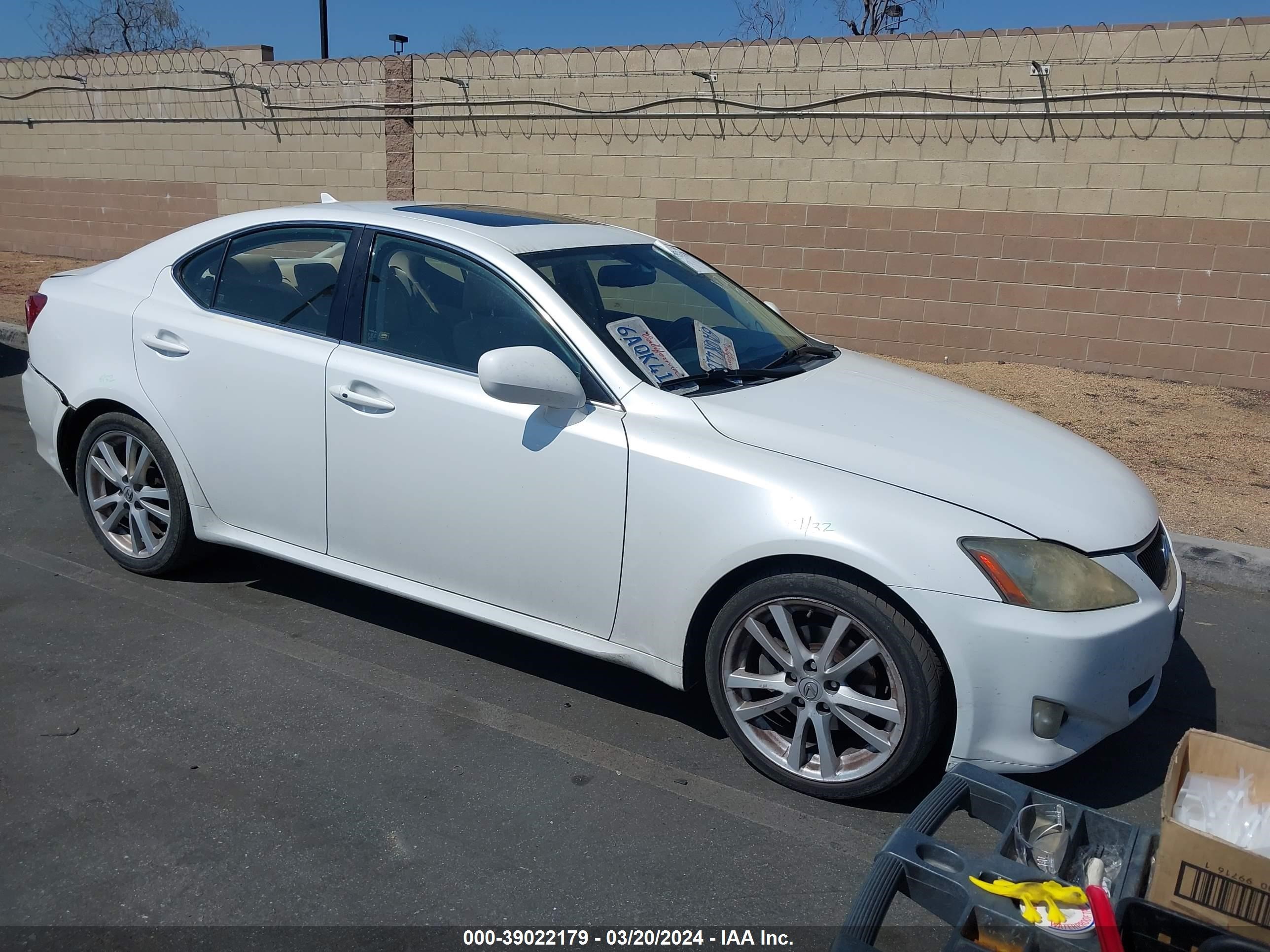 LEXUS IS 2007 jthbk262572054754