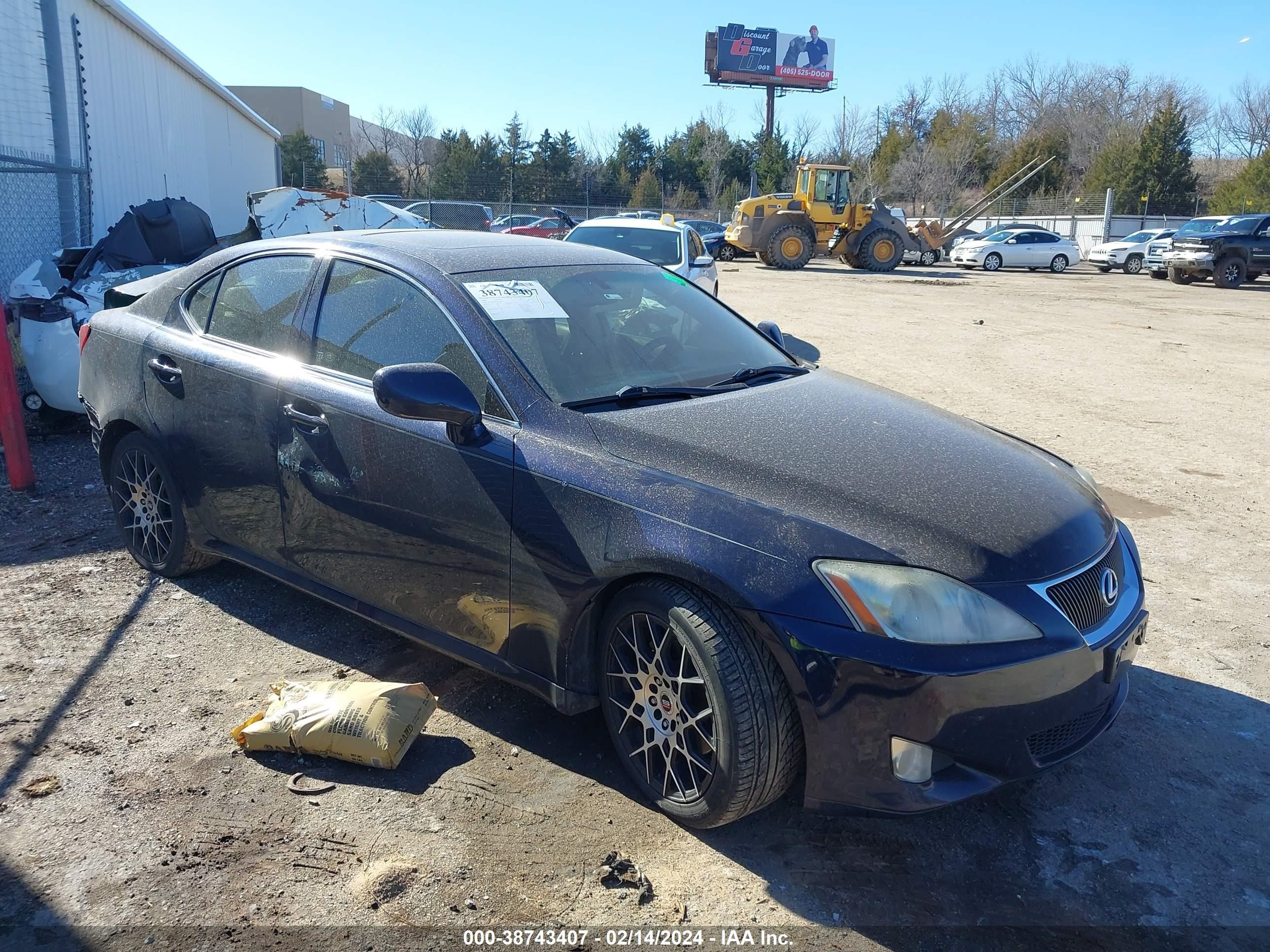 LEXUS IS 2008 jthbk262582058613