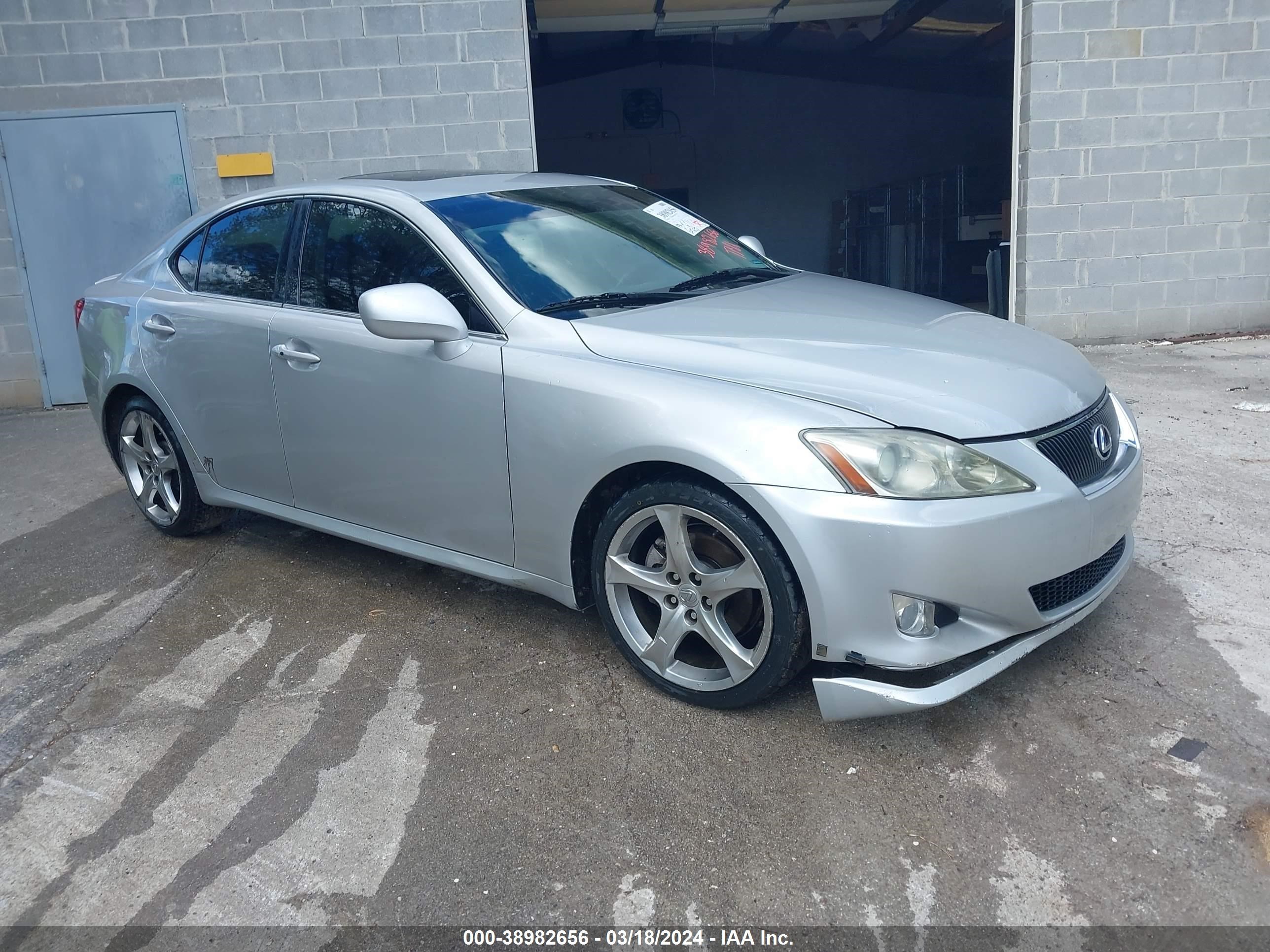 LEXUS IS 2007 jthbk262672022637