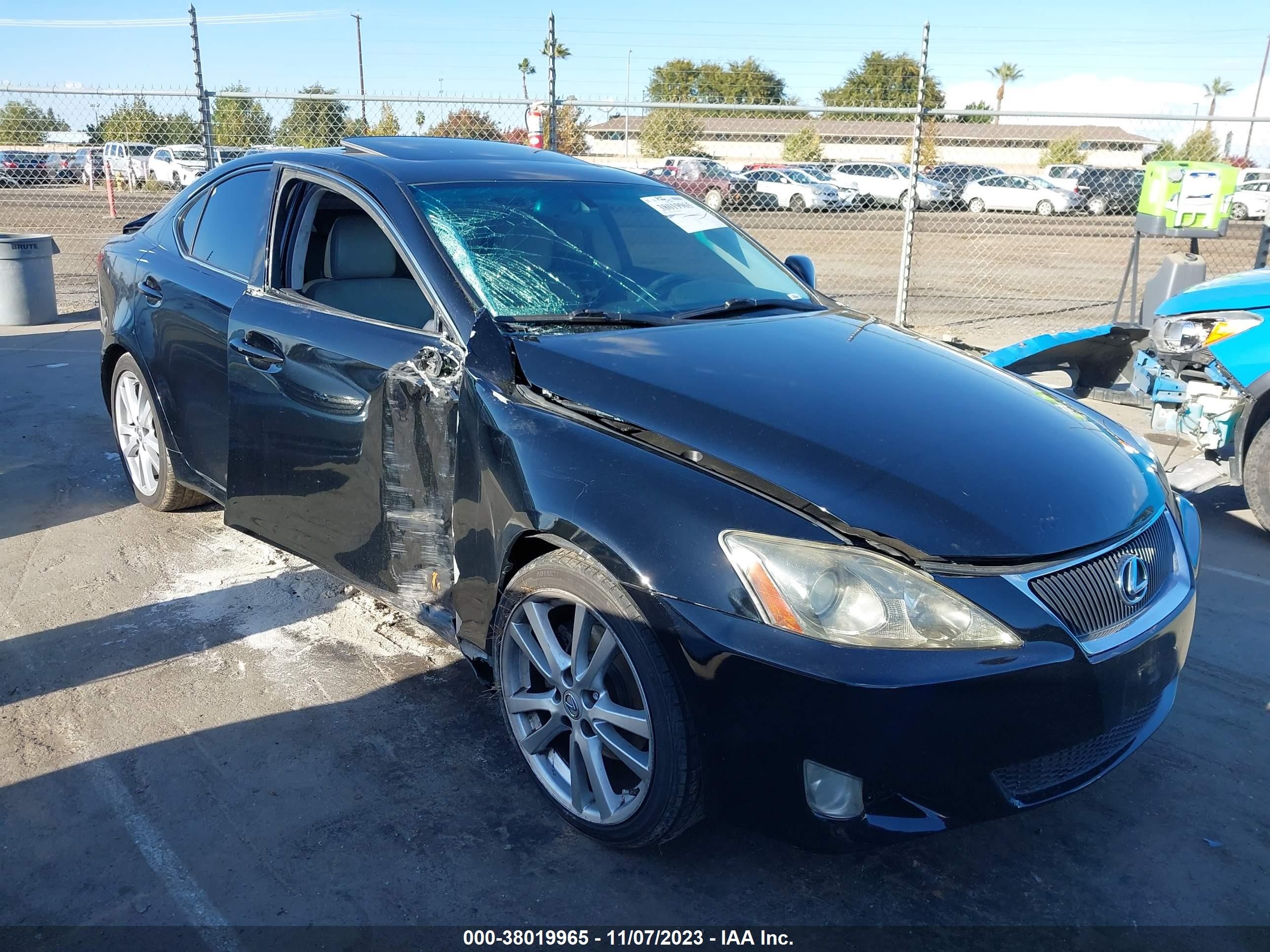 LEXUS IS 2007 jthbk262775026310