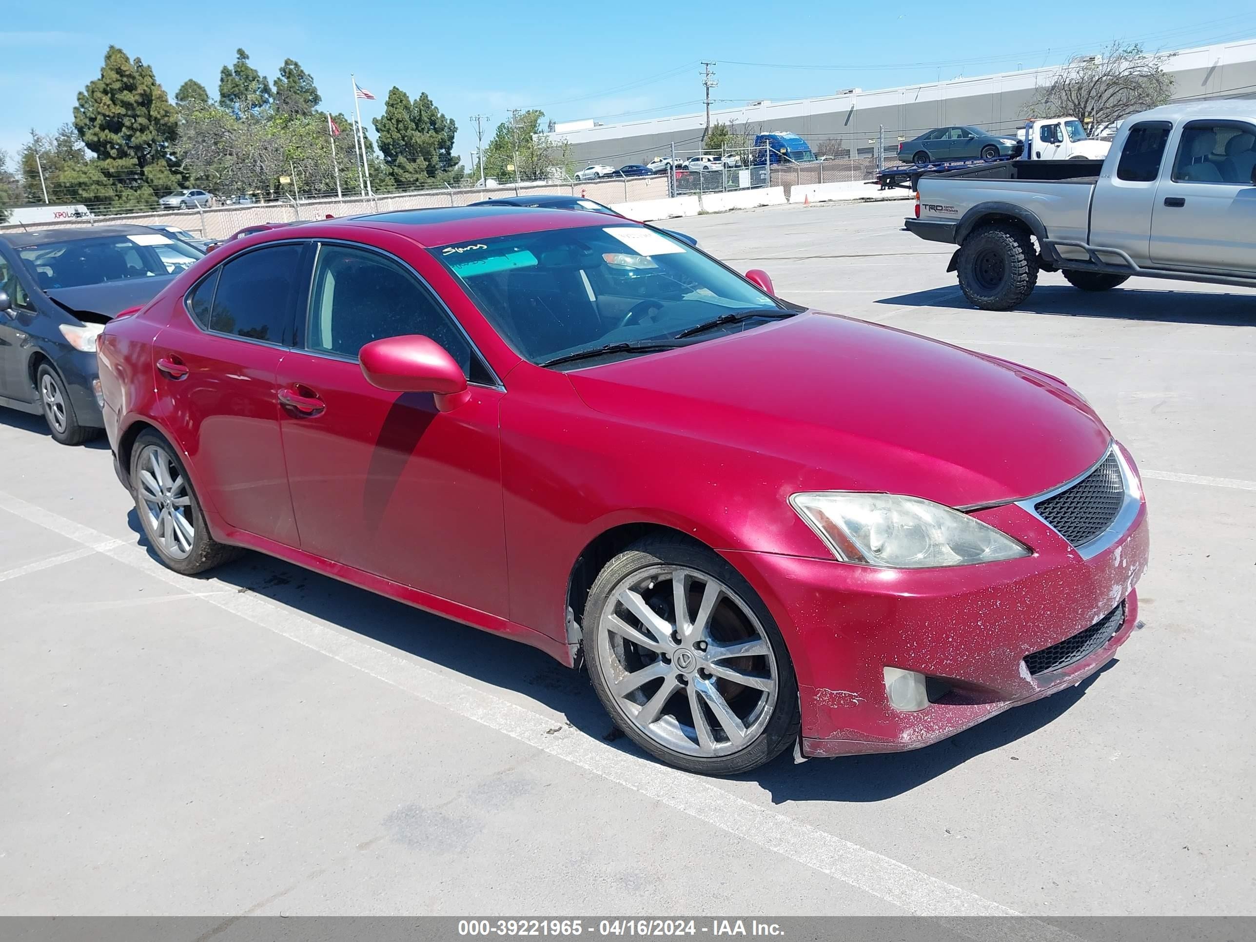 LEXUS IS 2007 jthbk262775034293