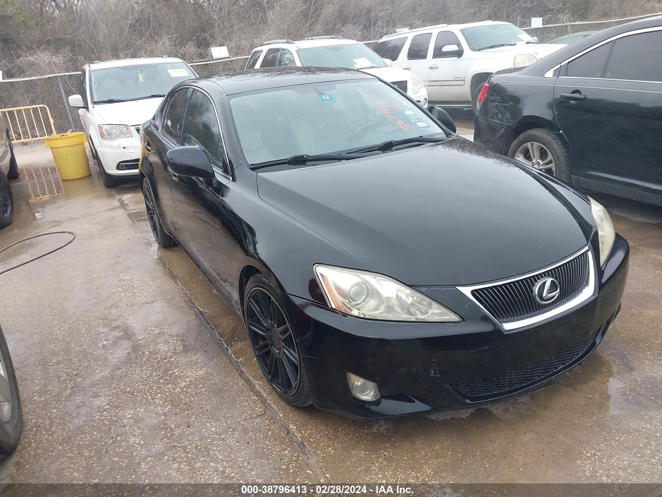 LEXUS IS 2008 jthbk262785084340