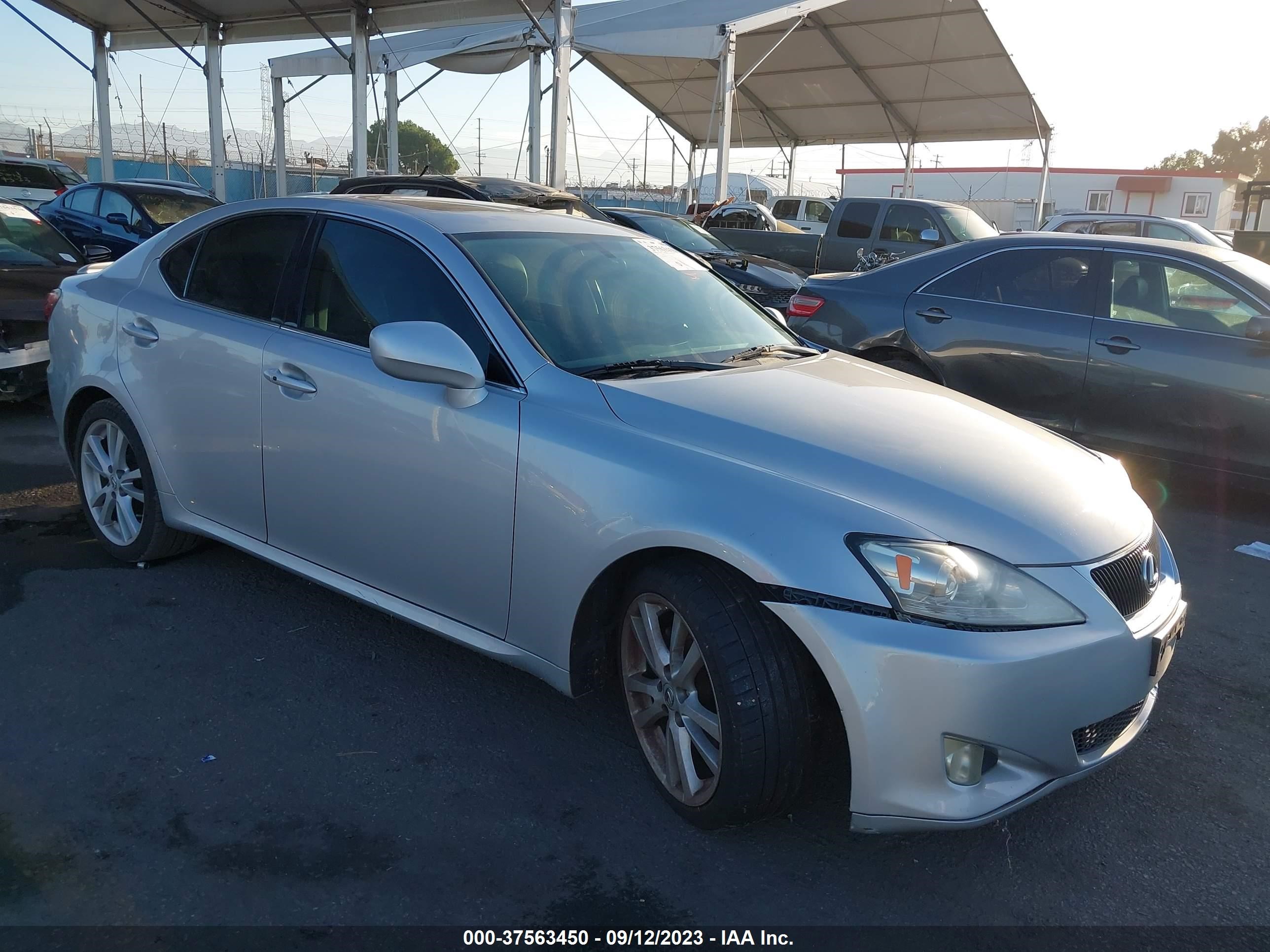 LEXUS IS 2007 jthbk262872042887