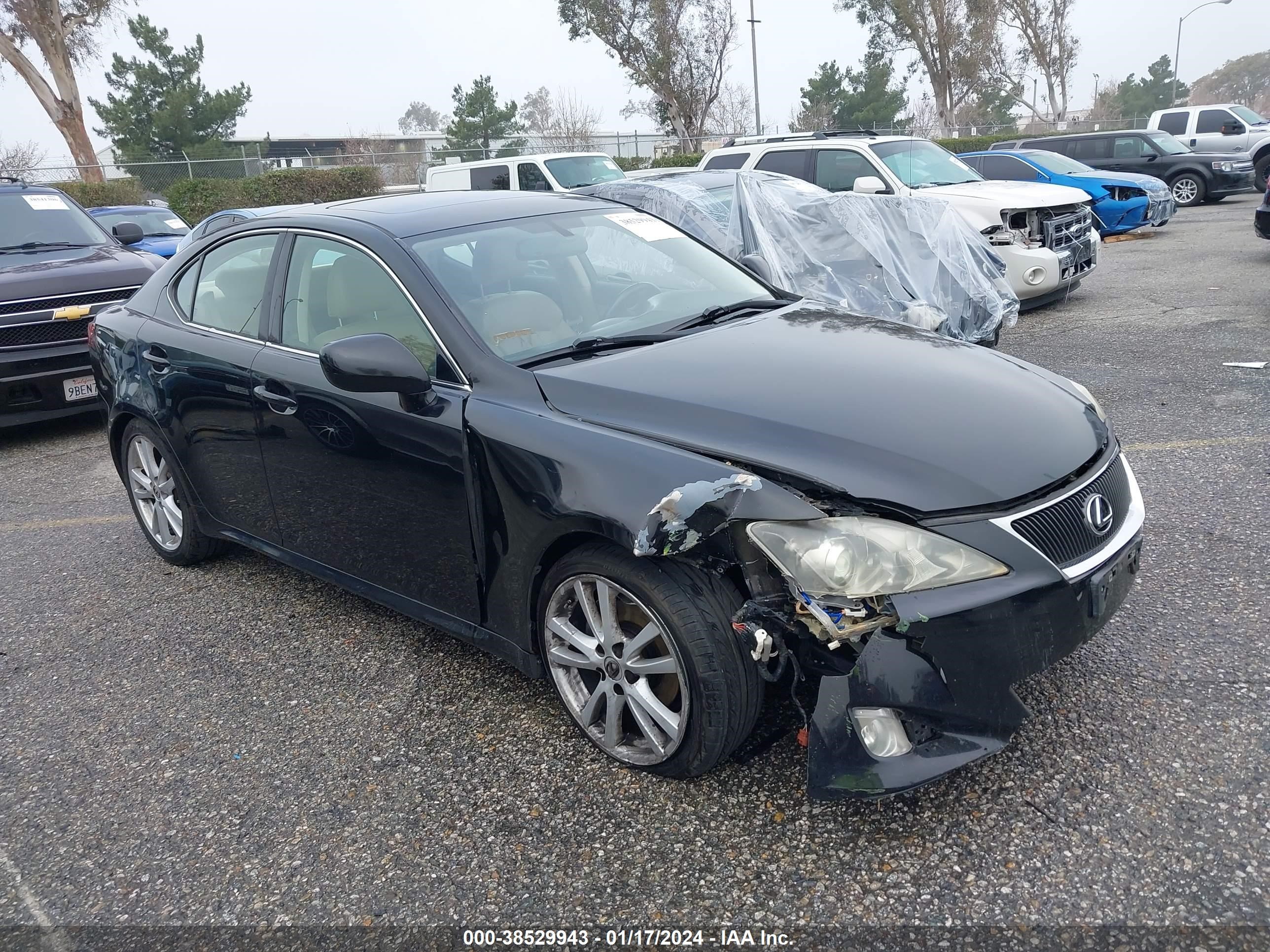 LEXUS IS 2007 jthbk262875037588