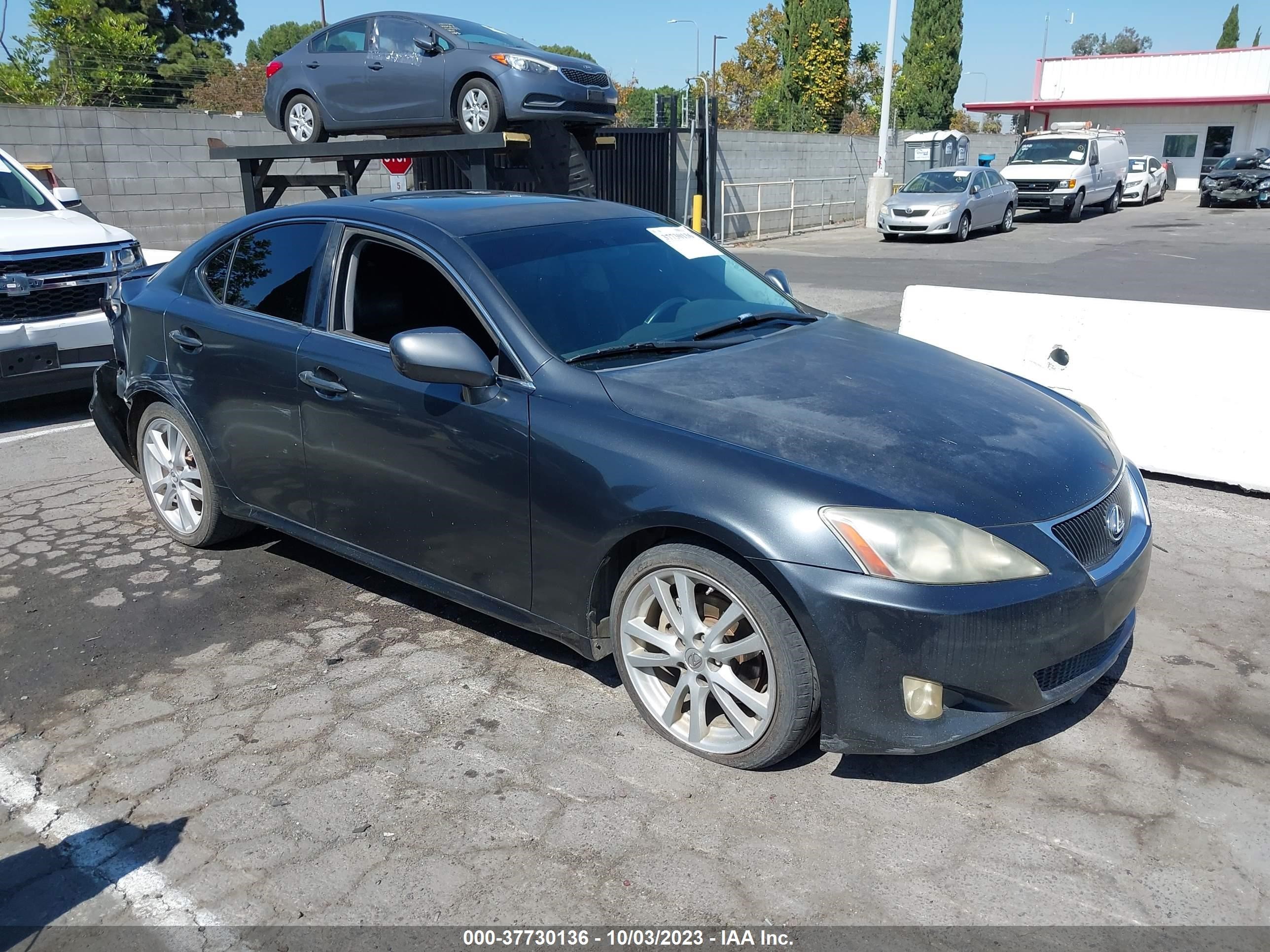 LEXUS IS 2007 jthbk262x72047542