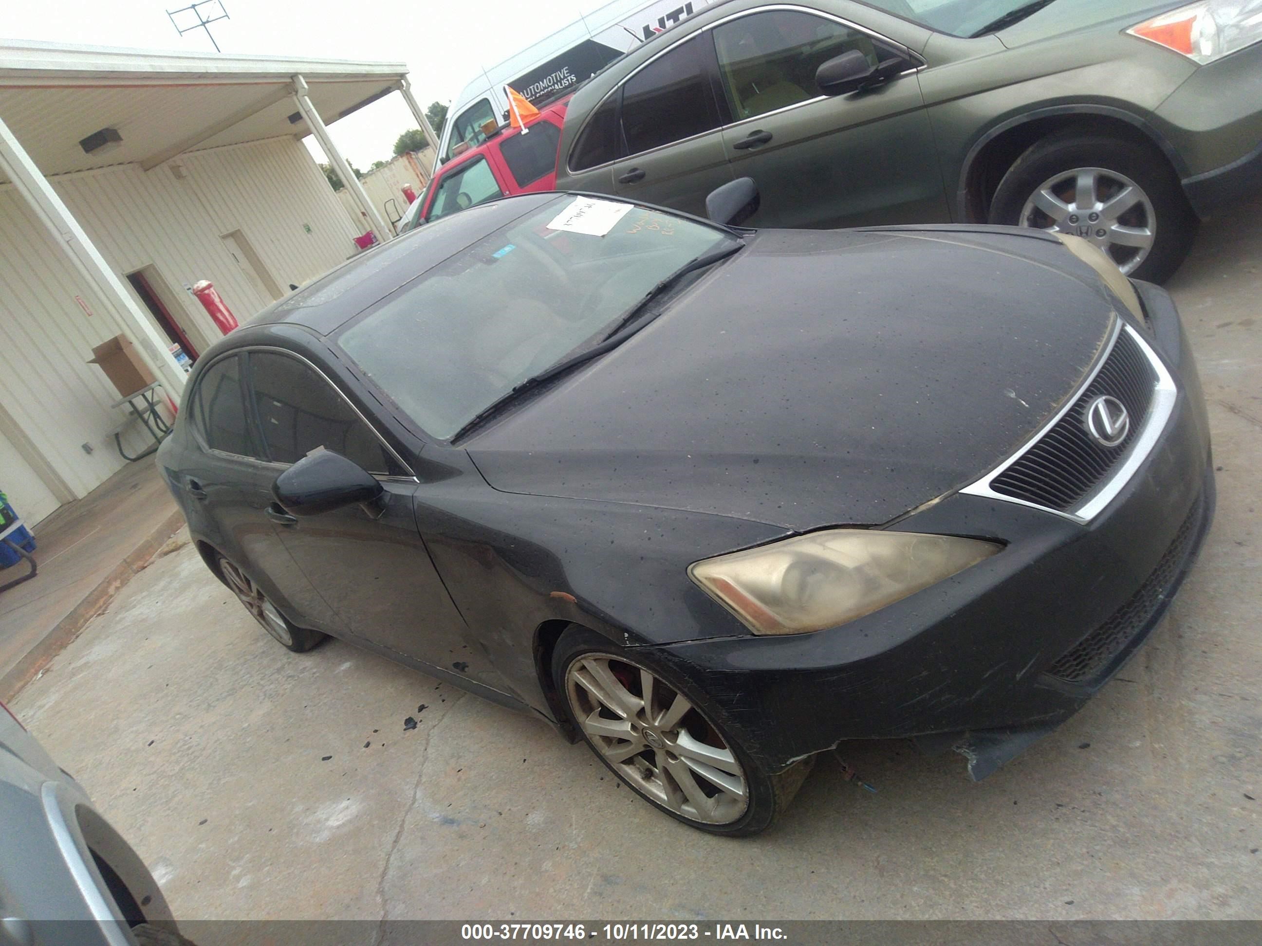 LEXUS IS 2007 jthbk262x75042940