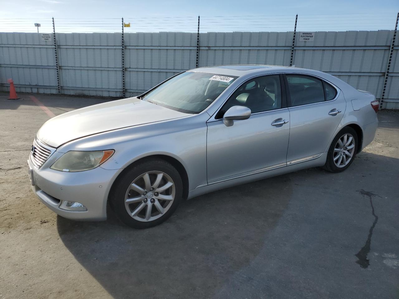 LEXUS LS 2008 jthbl46f085080867