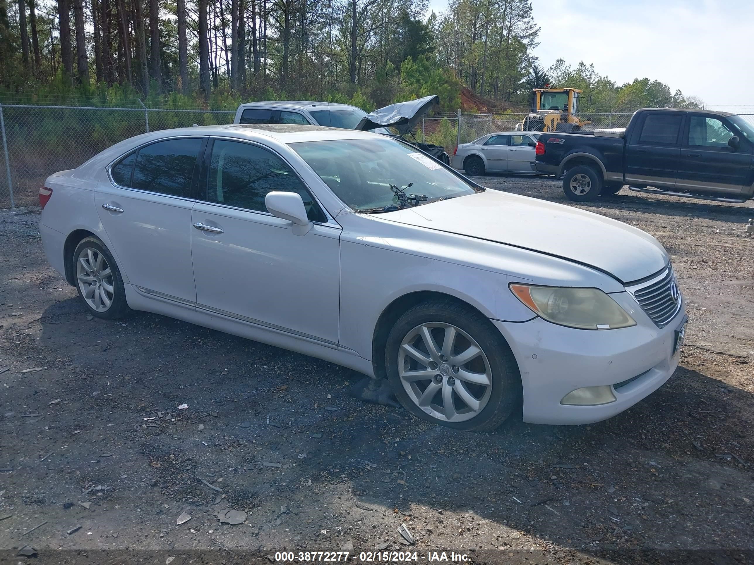 LEXUS LS 2008 jthbl46f385053162