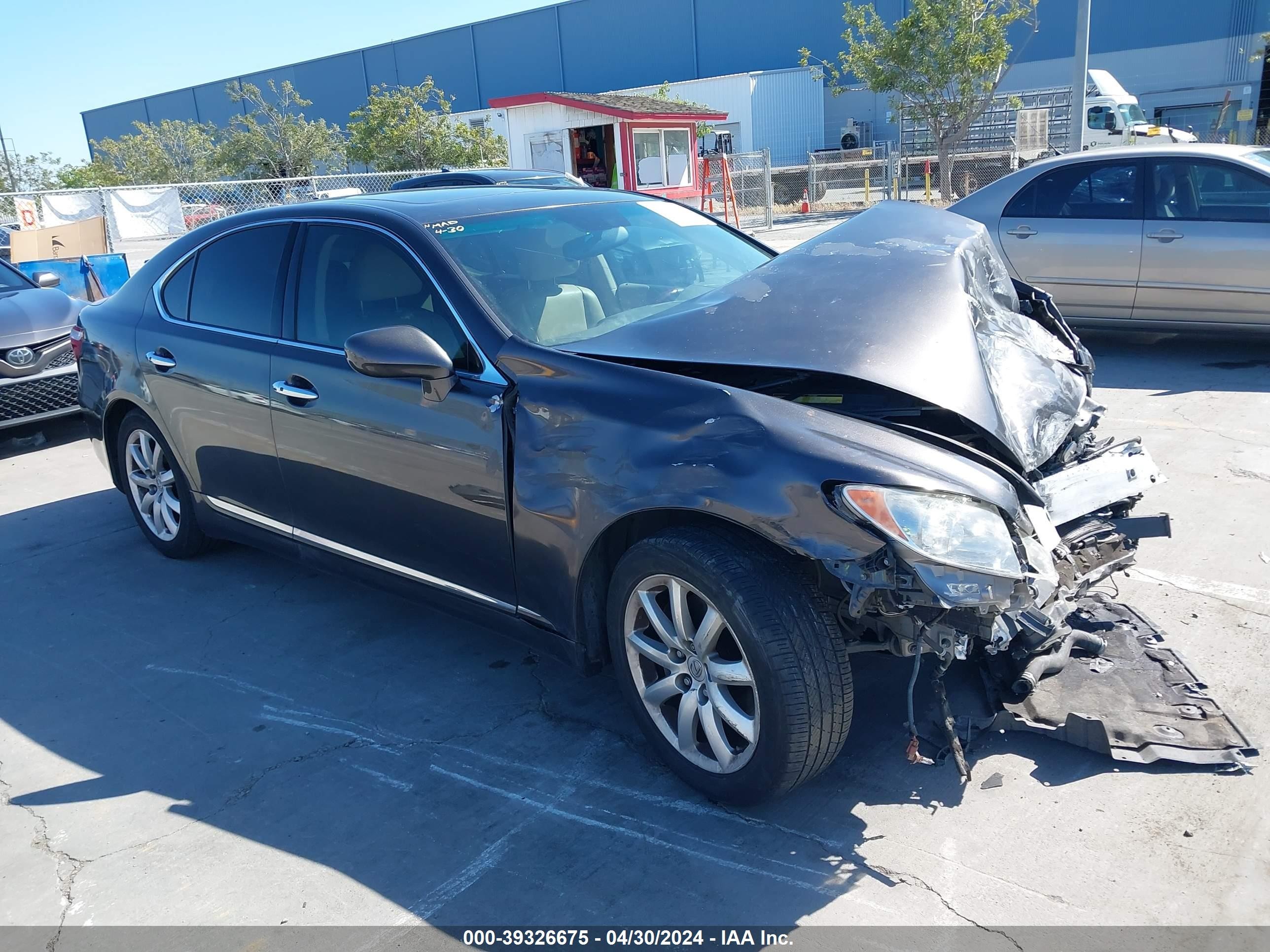 LEXUS LS 2009 jthbl46f395091444