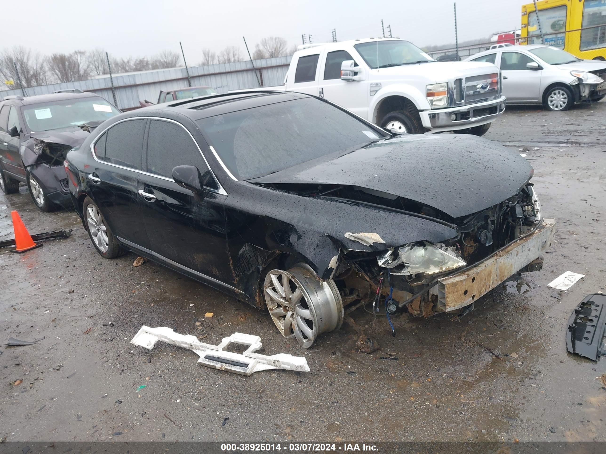 LEXUS LS 2009 jthbl46f795090572