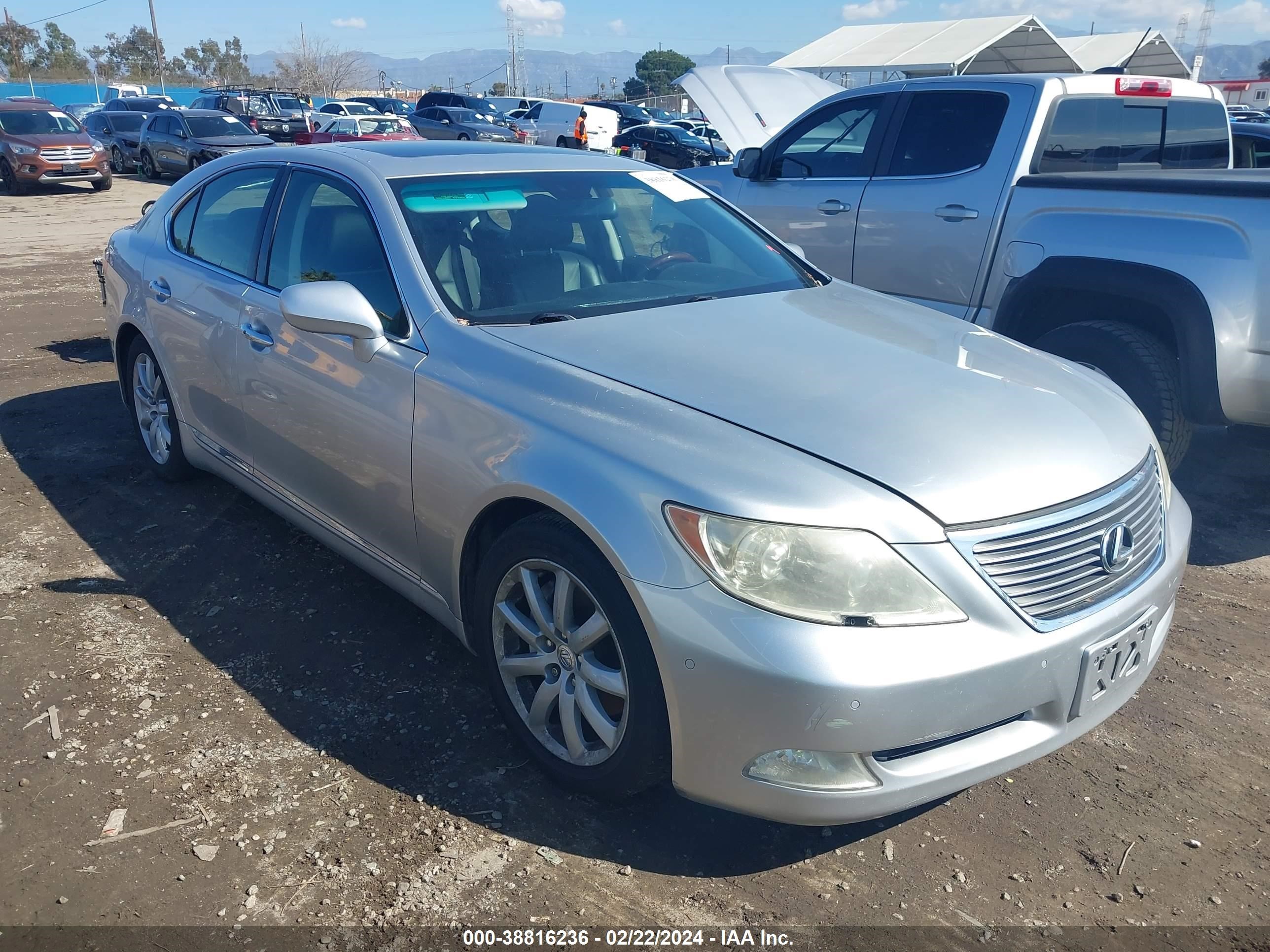 LEXUS LS 2007 jthbl46f875051728