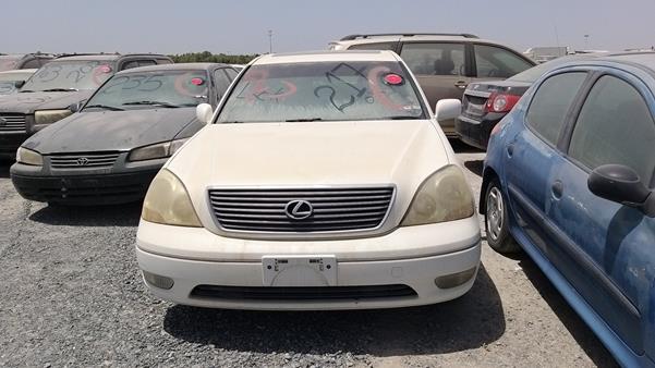 LEXUS LS 430 2001 jthbn30f010001939