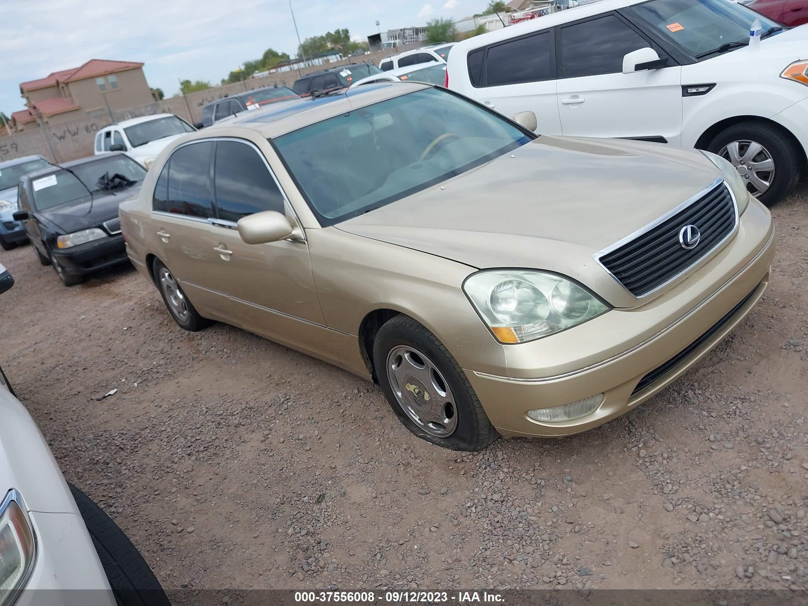 LEXUS LS 2001 jthbn30f410016654