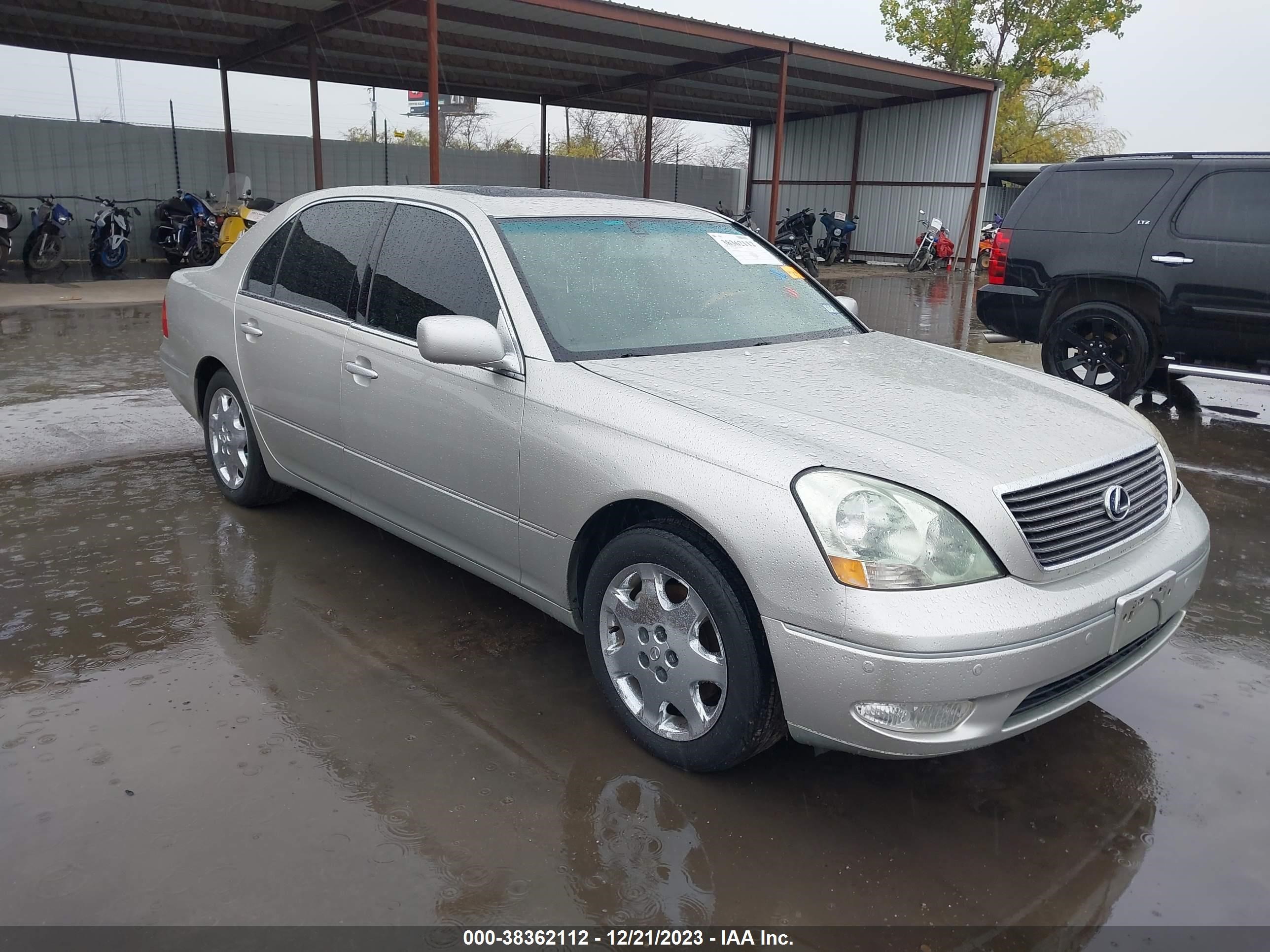 LEXUS LS 2003 jthbn30f430098128