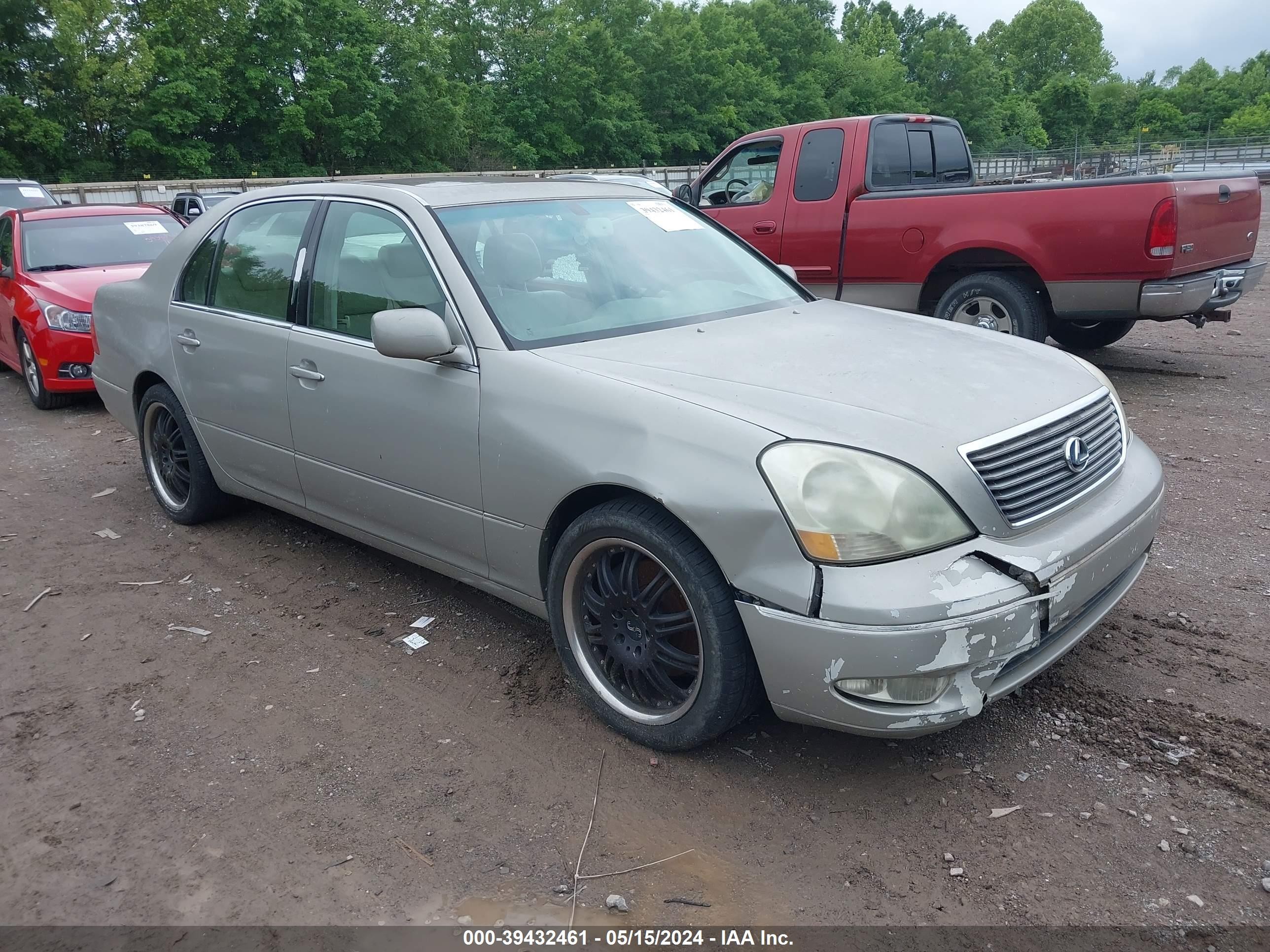 LEXUS LS 2002 jthbn30f520071454