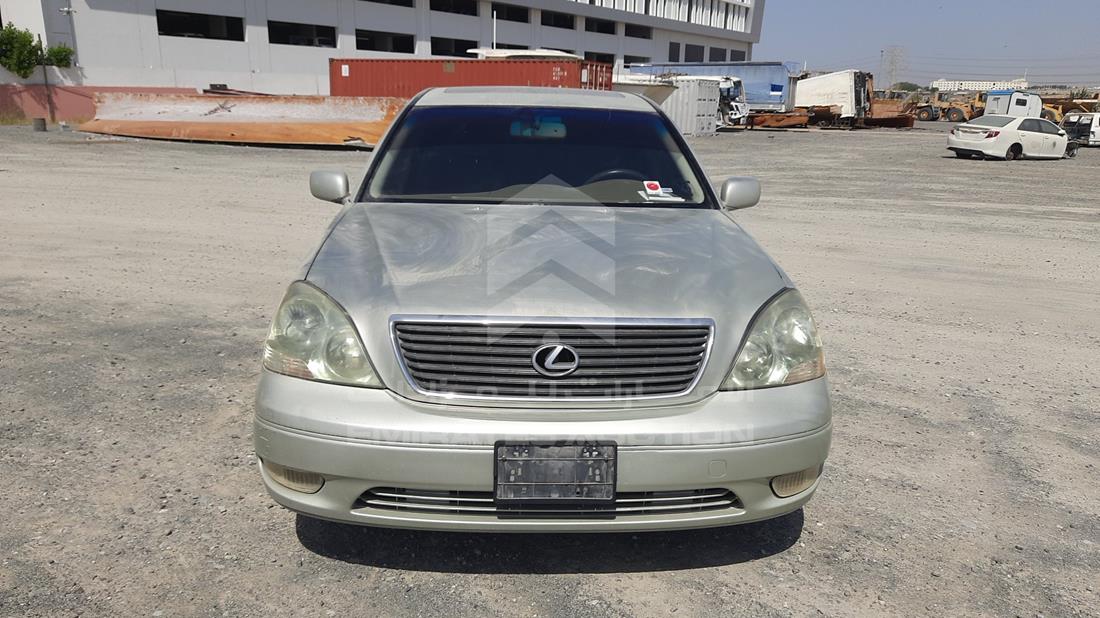 LEXUS LS 430 2001 jthbn30f710045243