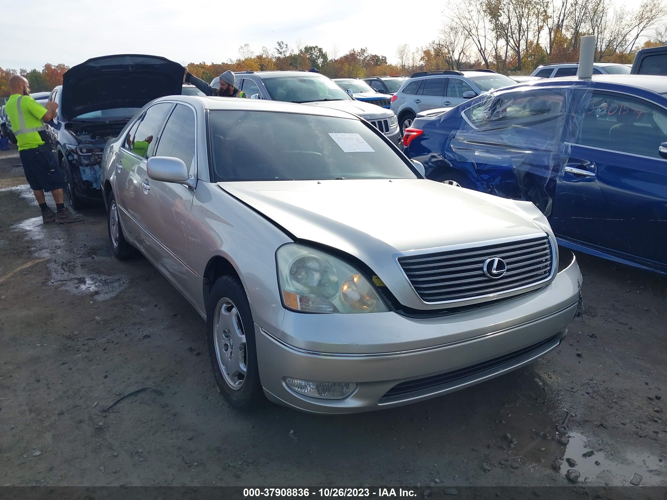 LEXUS LS 2002 jthbn30fx20089741