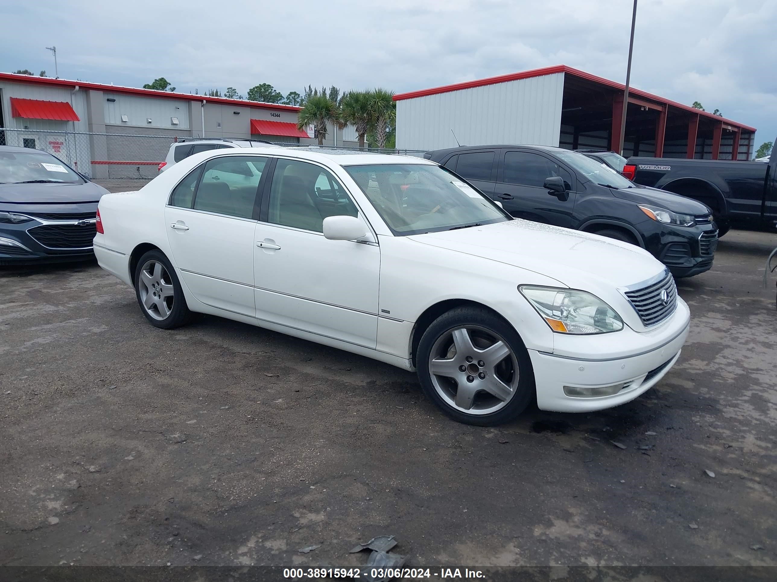 LEXUS LS 2004 jthbn36f240150817