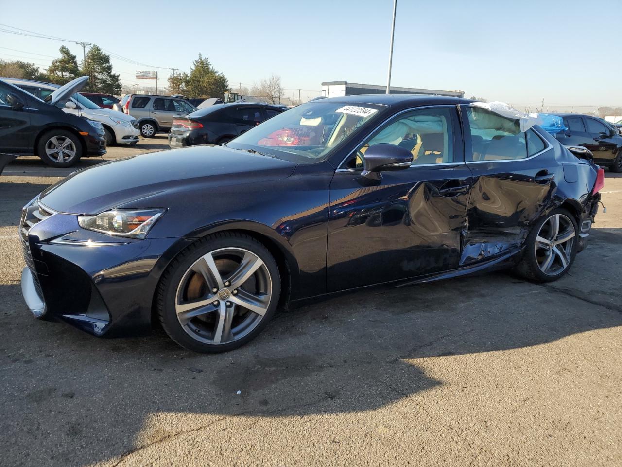 LEXUS IS 2018 jthc81d24j5032220