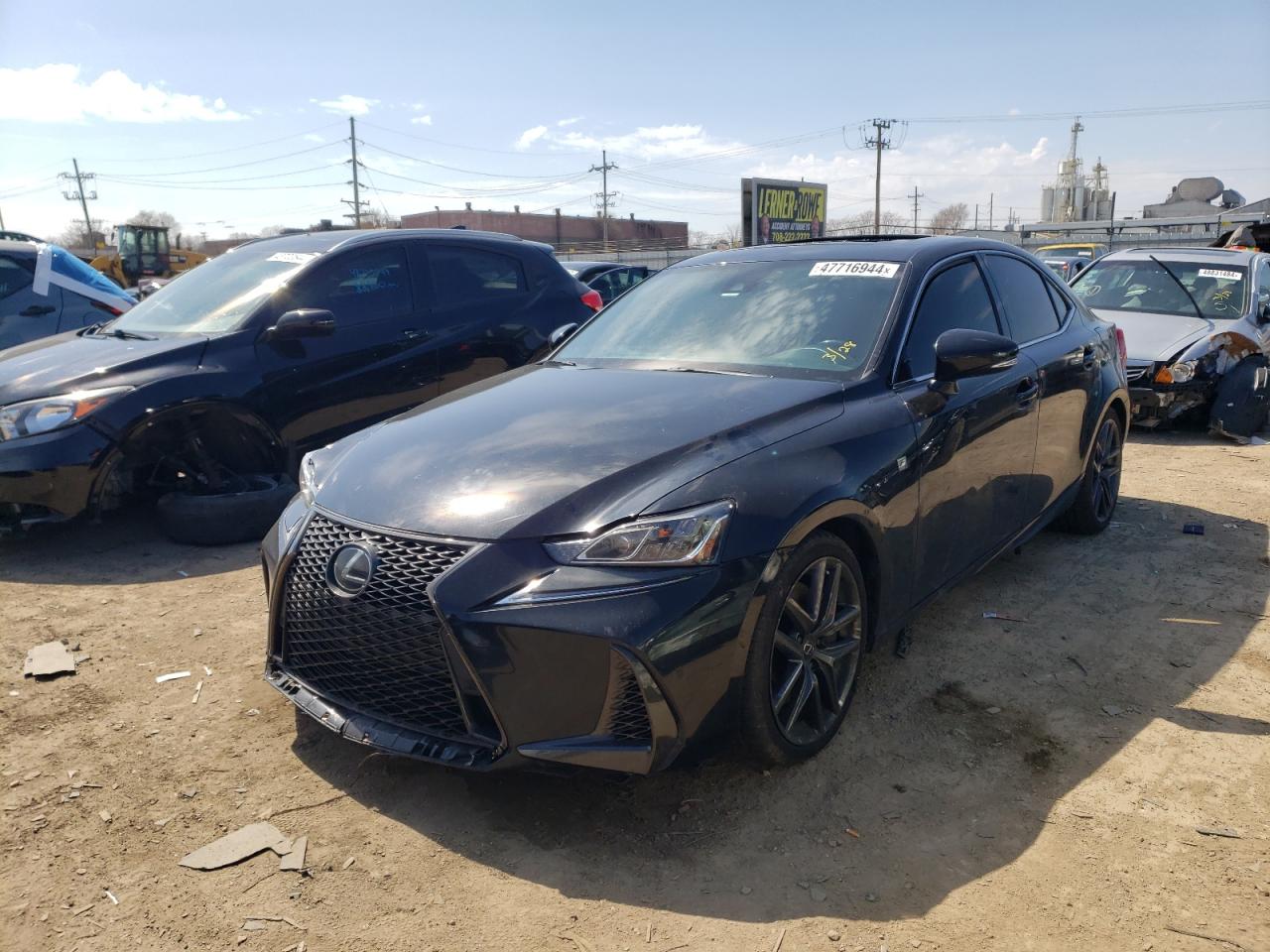 LEXUS IS 2019 jthc81d25k5038951