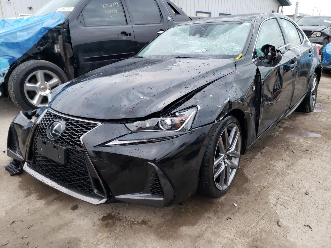 LEXUS IS 2018 jthc81d2xj5026017