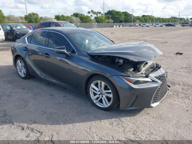 LEXUS IS 2024 jthca1d24r5131782