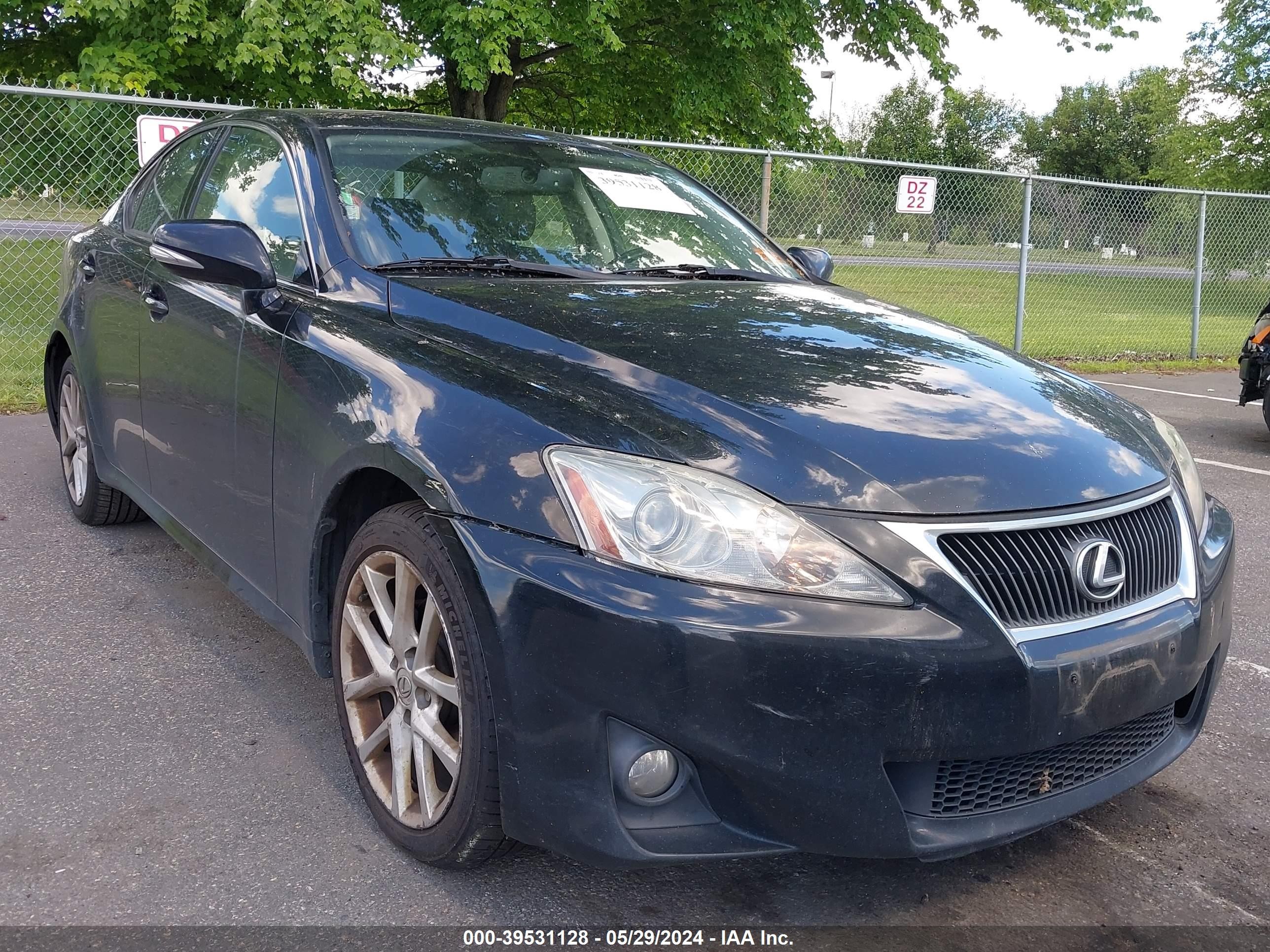 LEXUS IS 2011 jthcf5c22b5052465