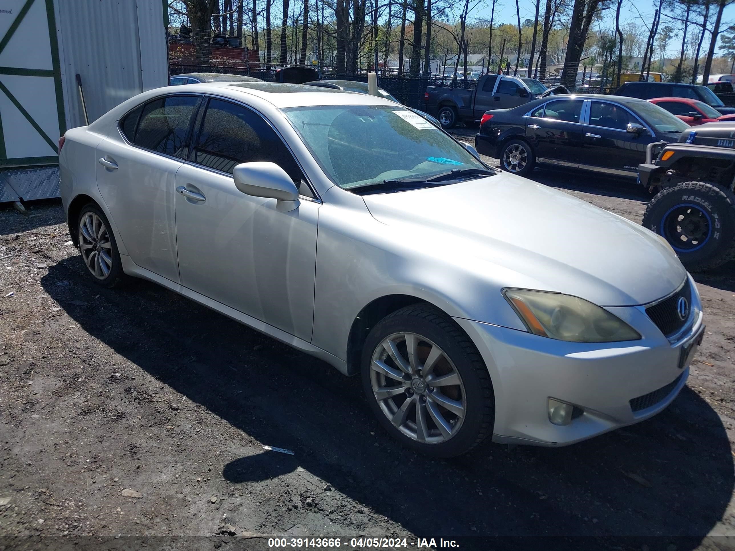 LEXUS IS 2006 jthck262165001955