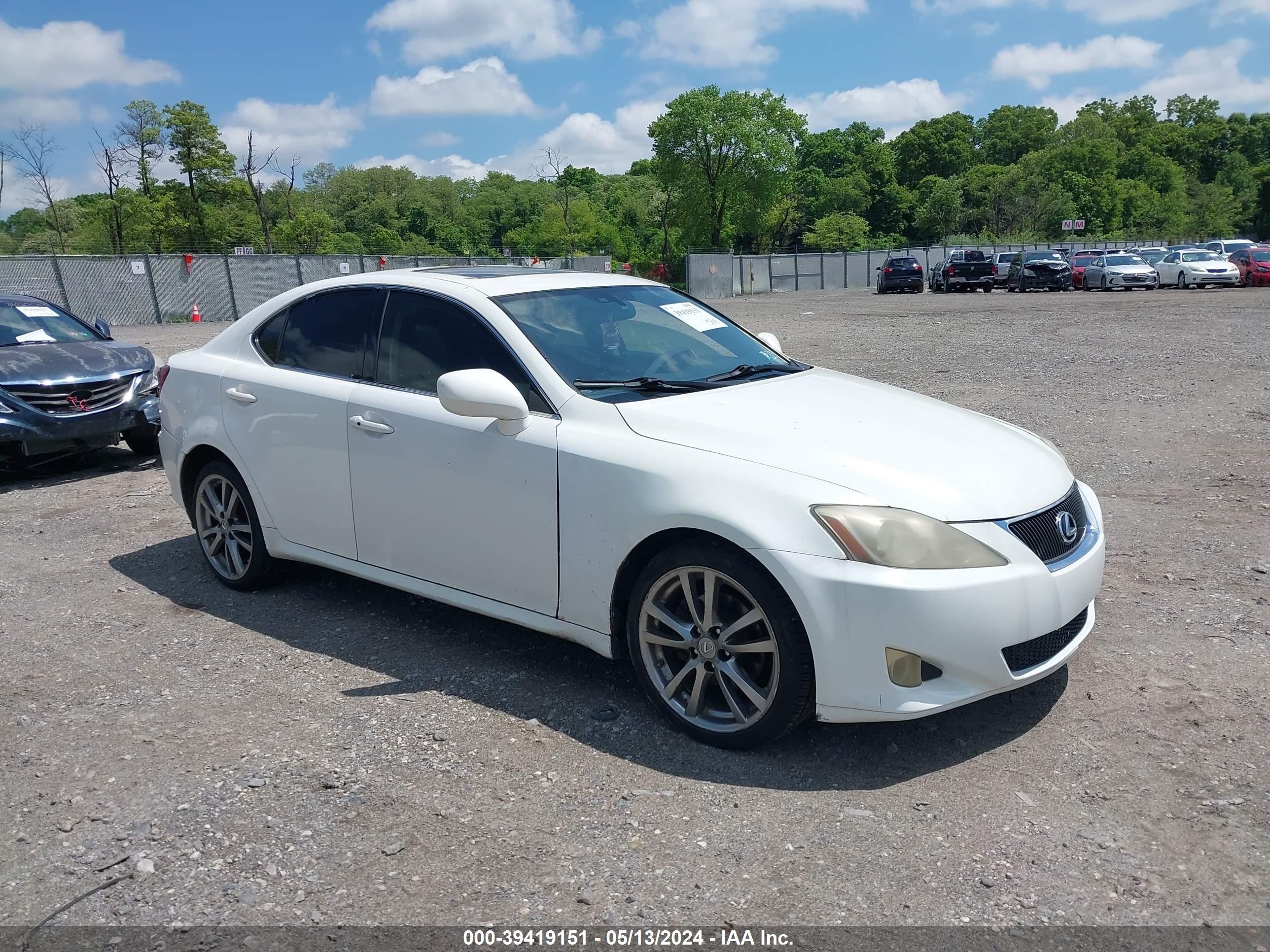 LEXUS IS 2006 jthck262262001657