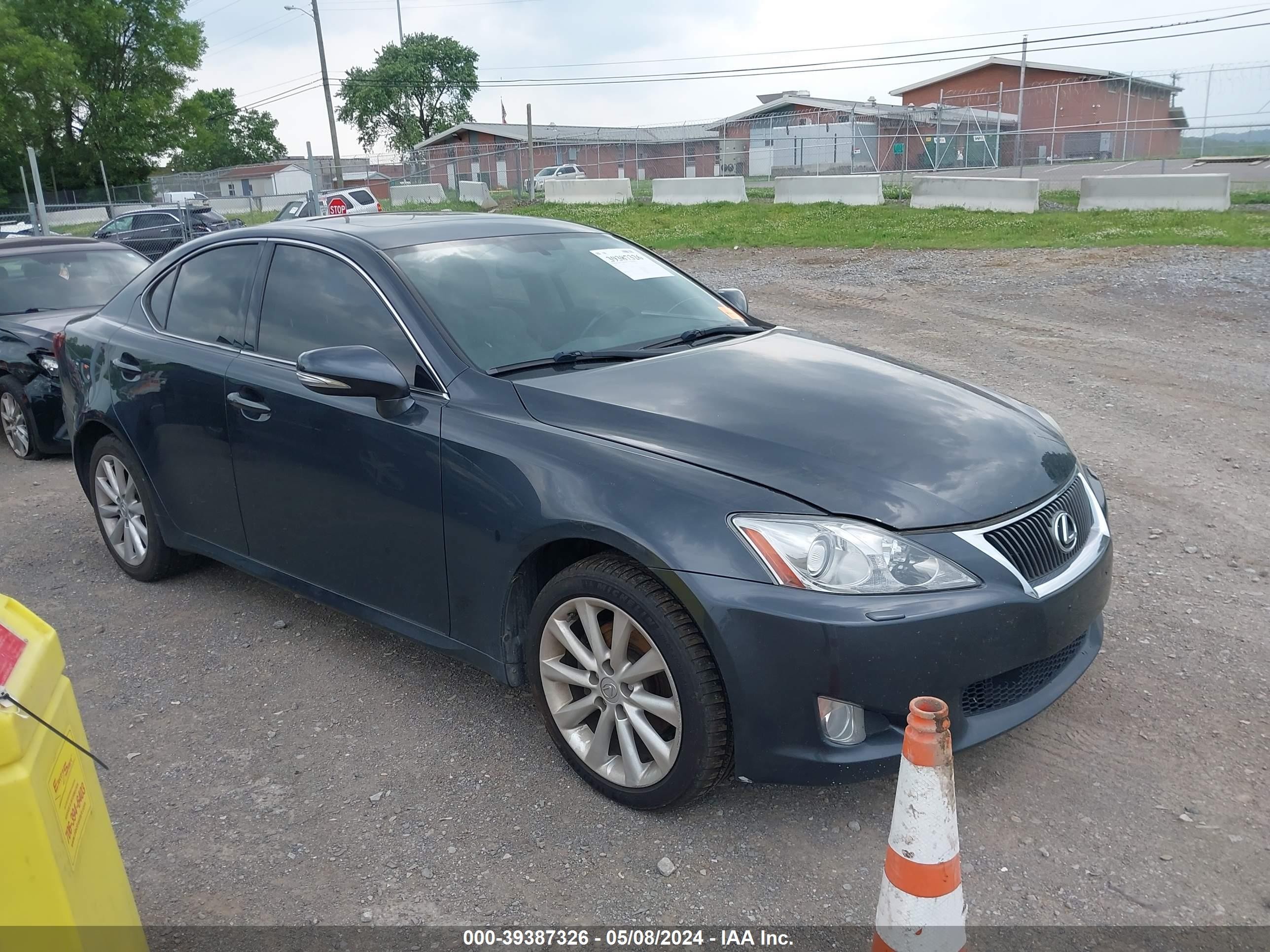 LEXUS IS 2009 jthck262295035021