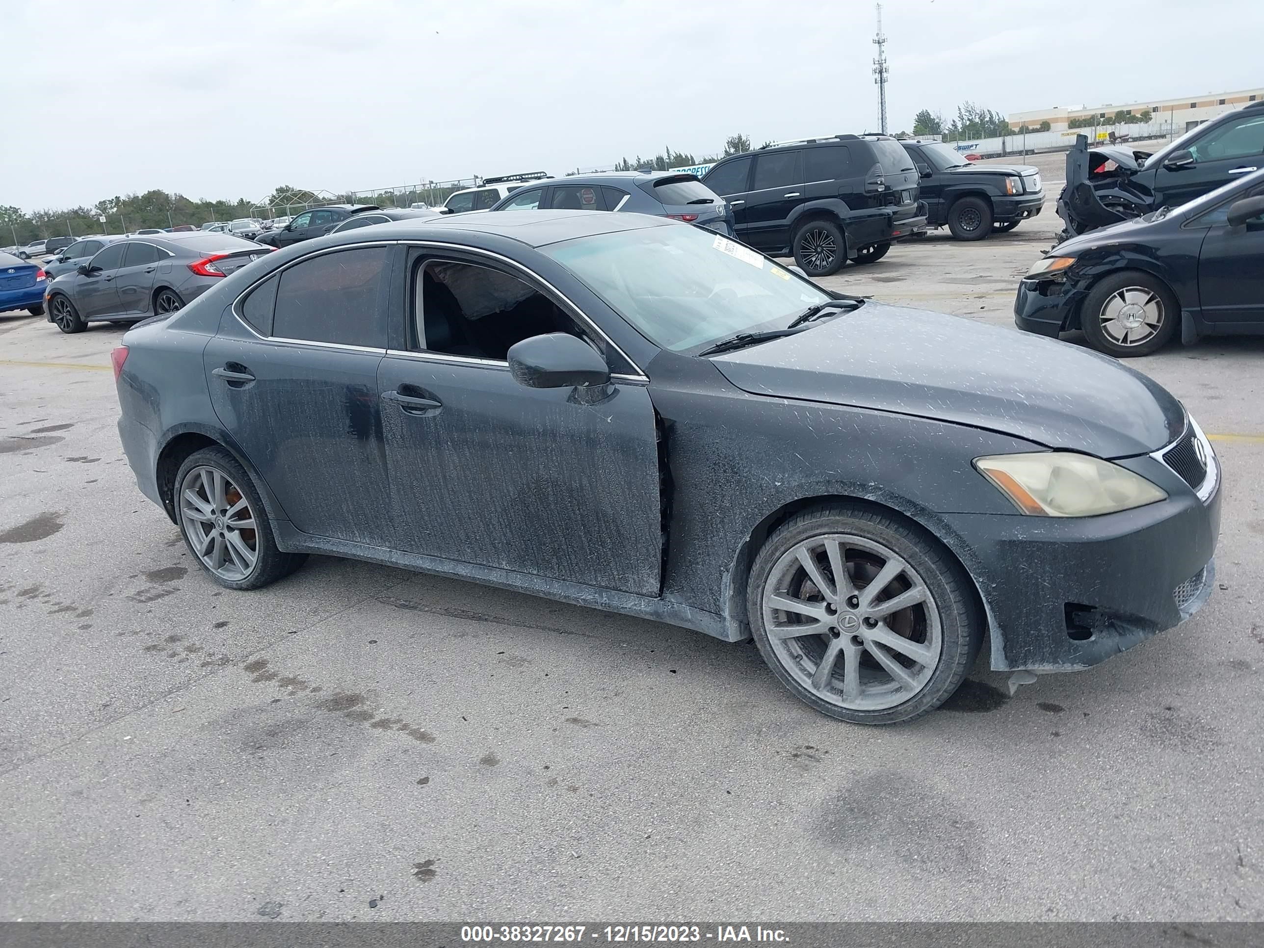 LEXUS IS 2007 jthck262375013493