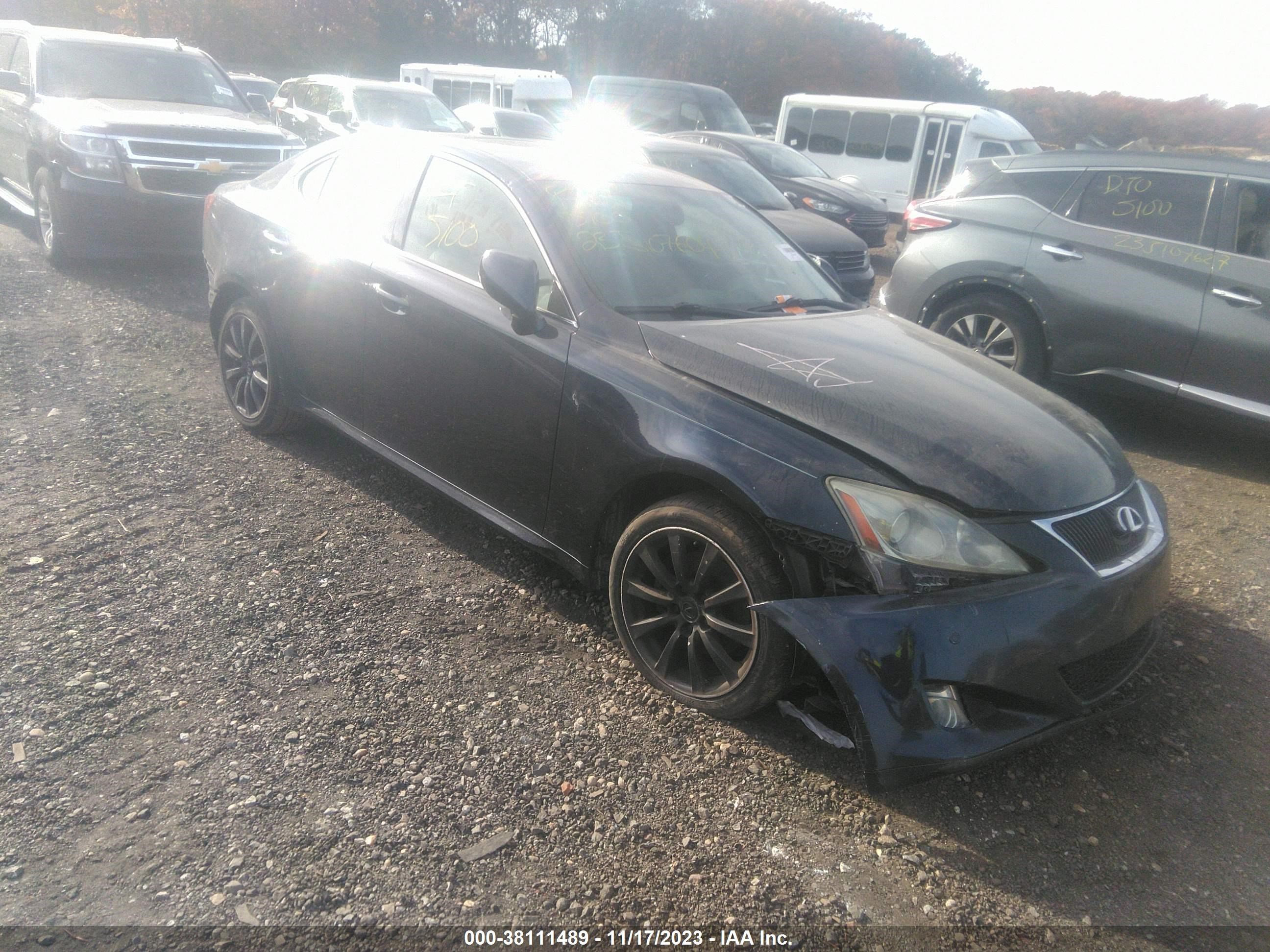 LEXUS IS 2006 jthck262665001286