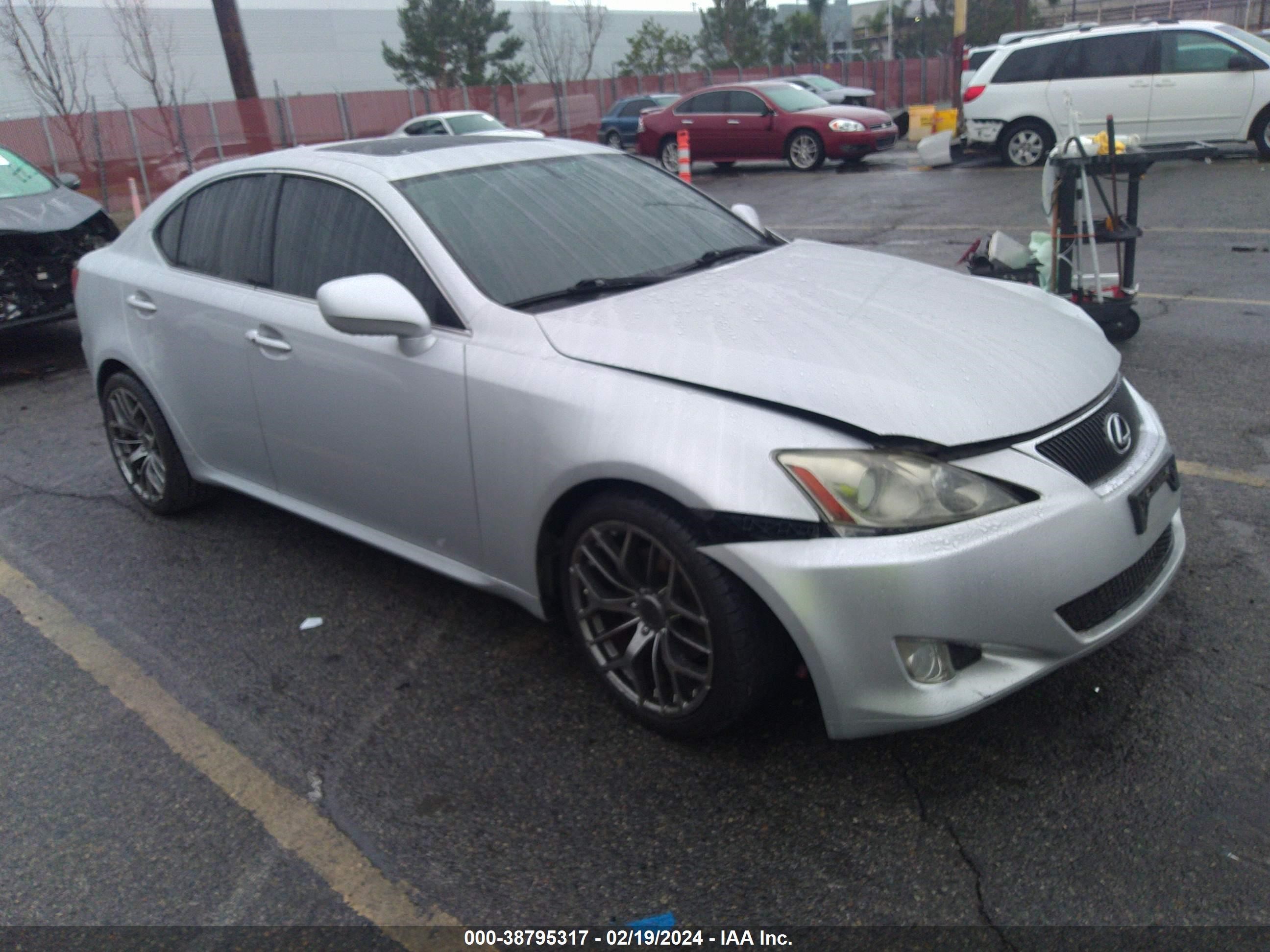 LEXUS IS 2007 jthck262972010759