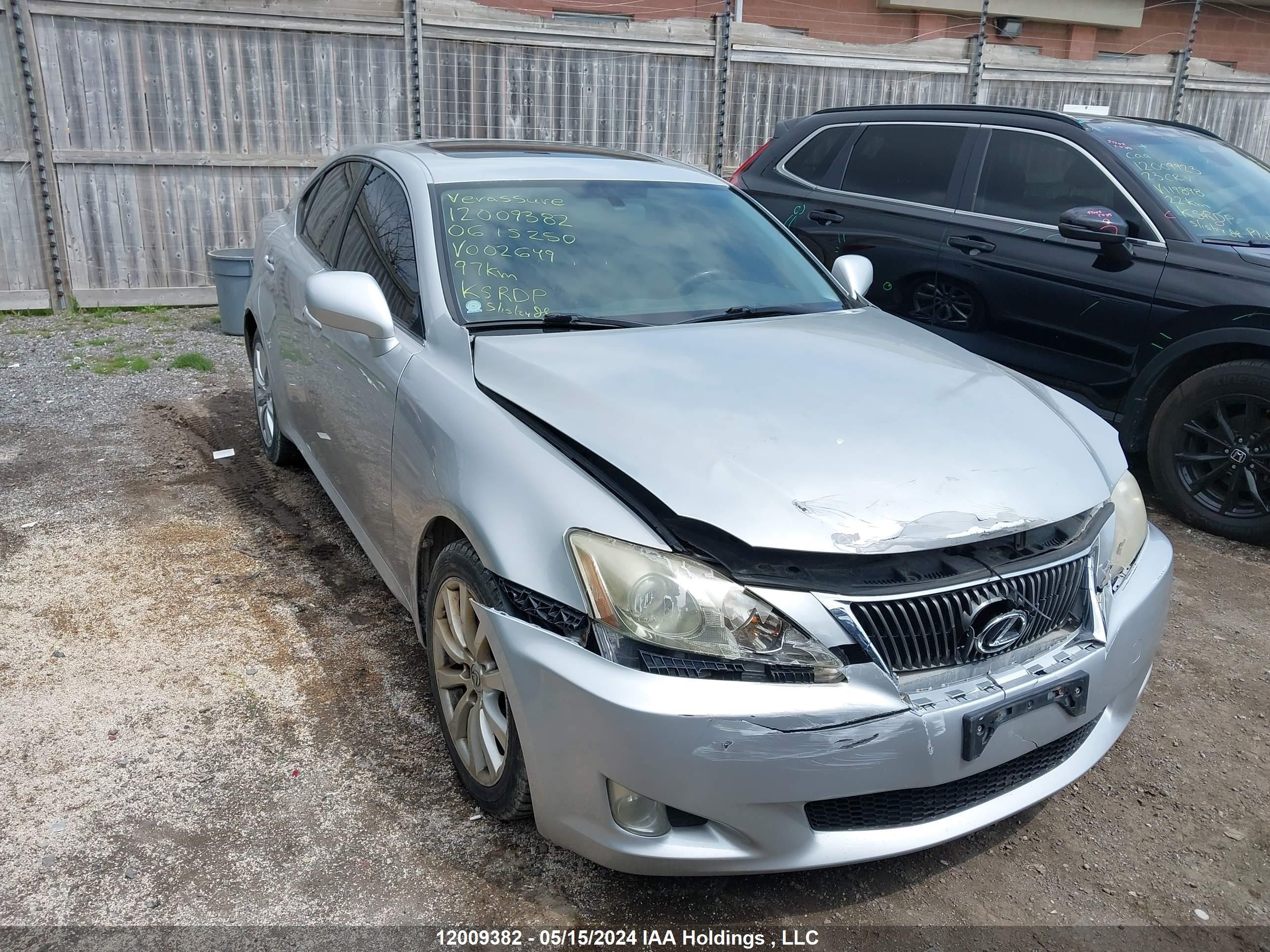 LEXUS IS 2006 jthck262x65002649