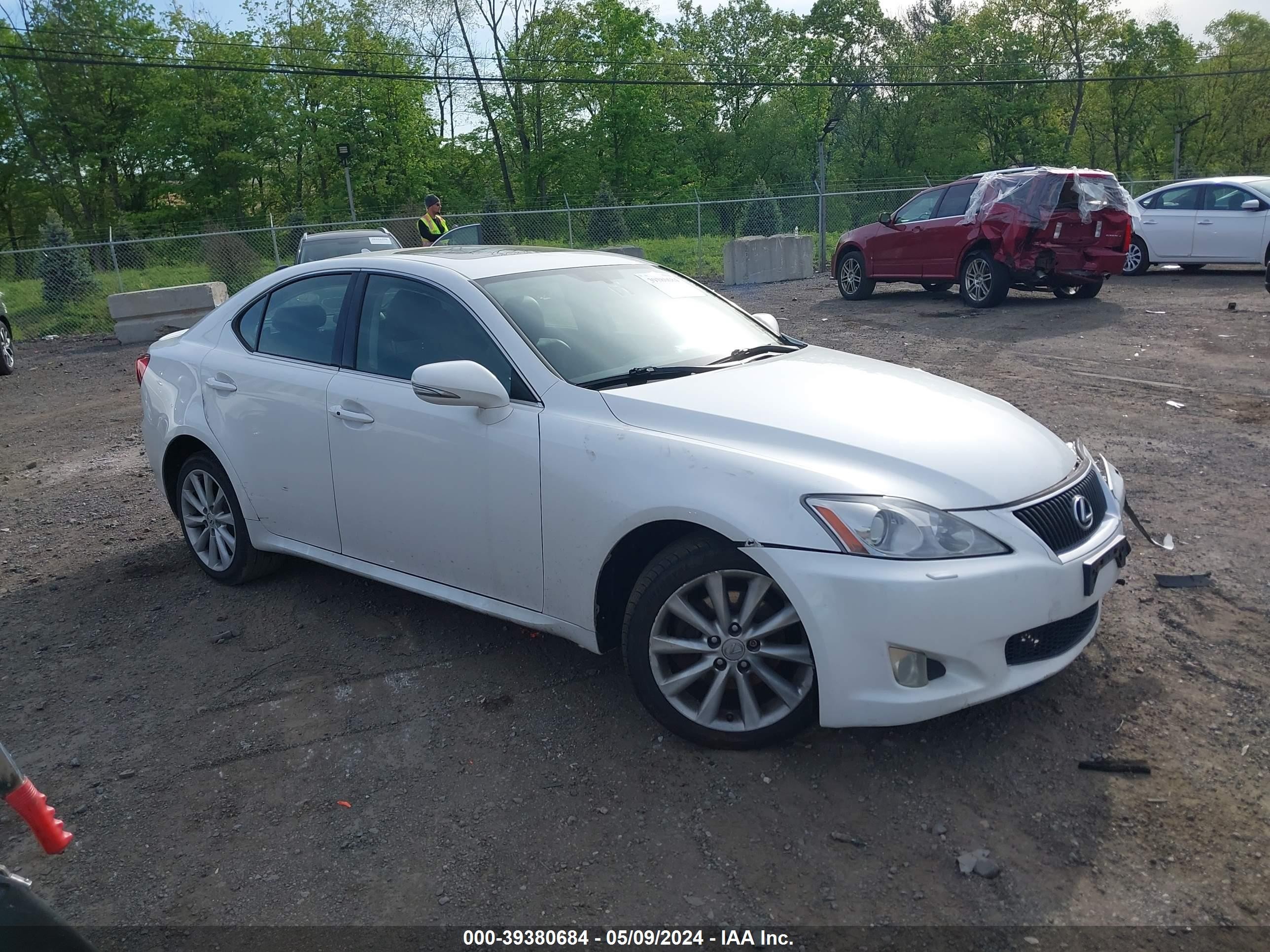 LEXUS IS 2009 jthck262x95033372