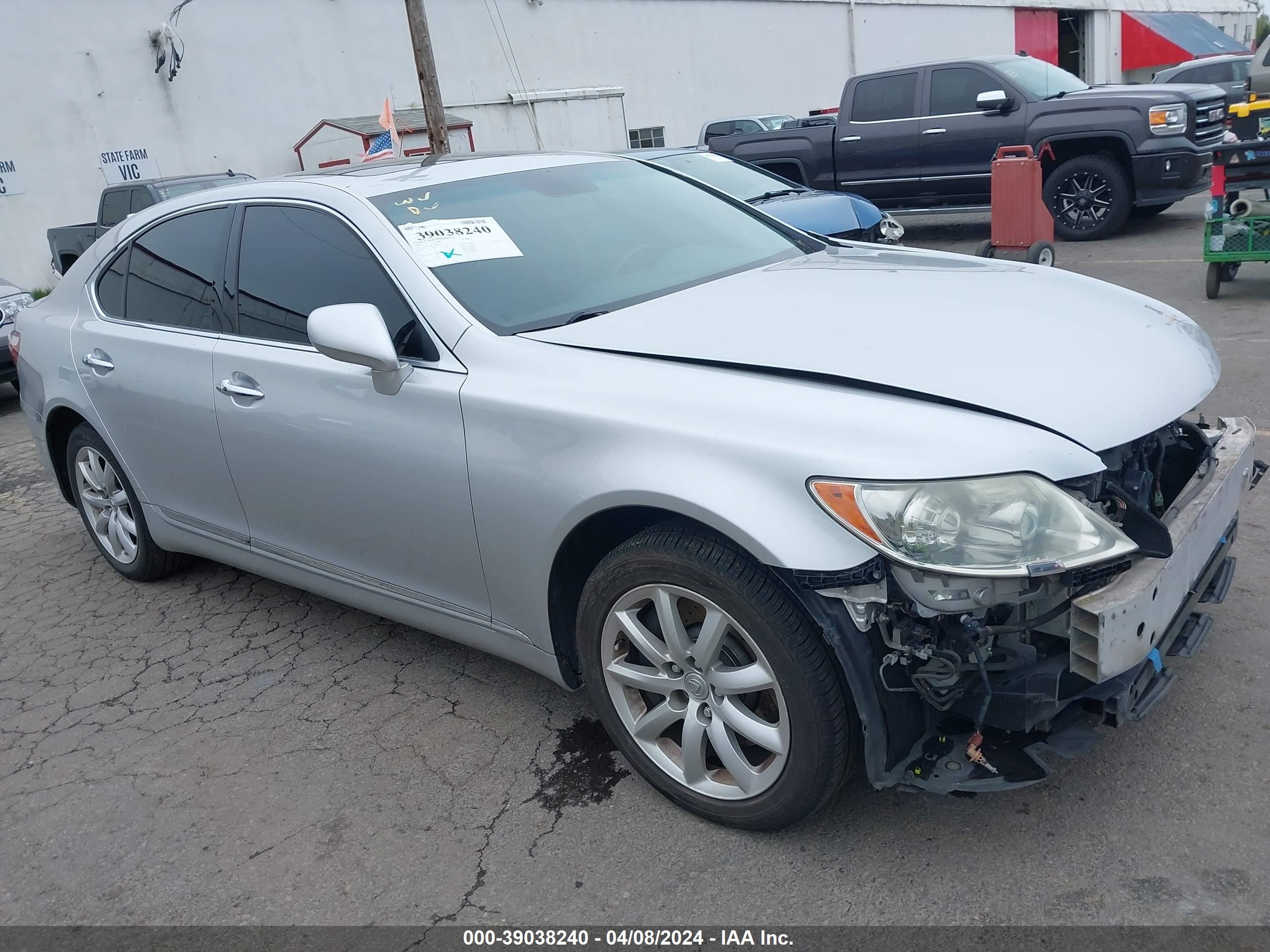 LEXUS LS 2009 jthcl46f395002914