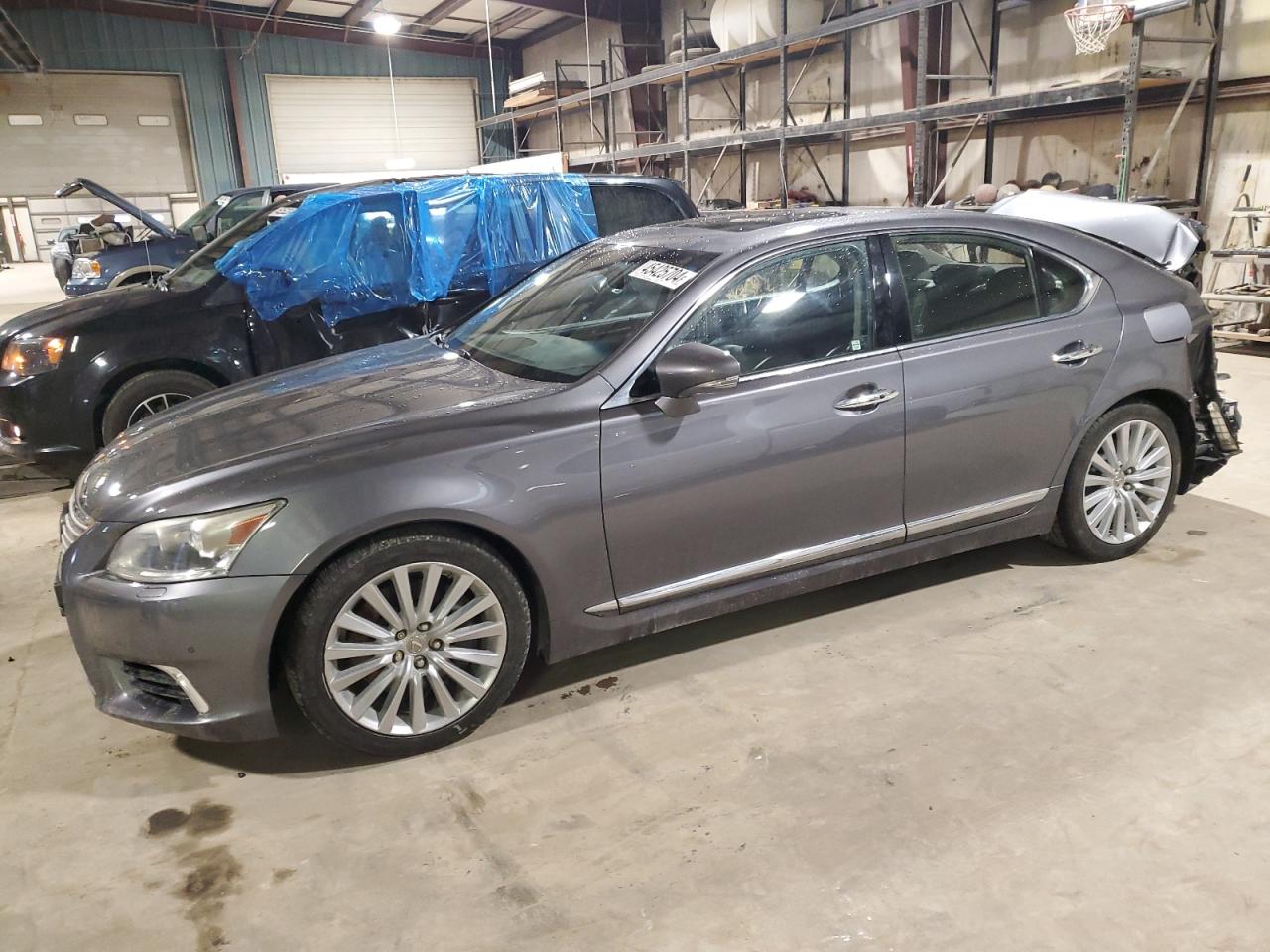 LEXUS LS 2013 jthcl5efxd5017085