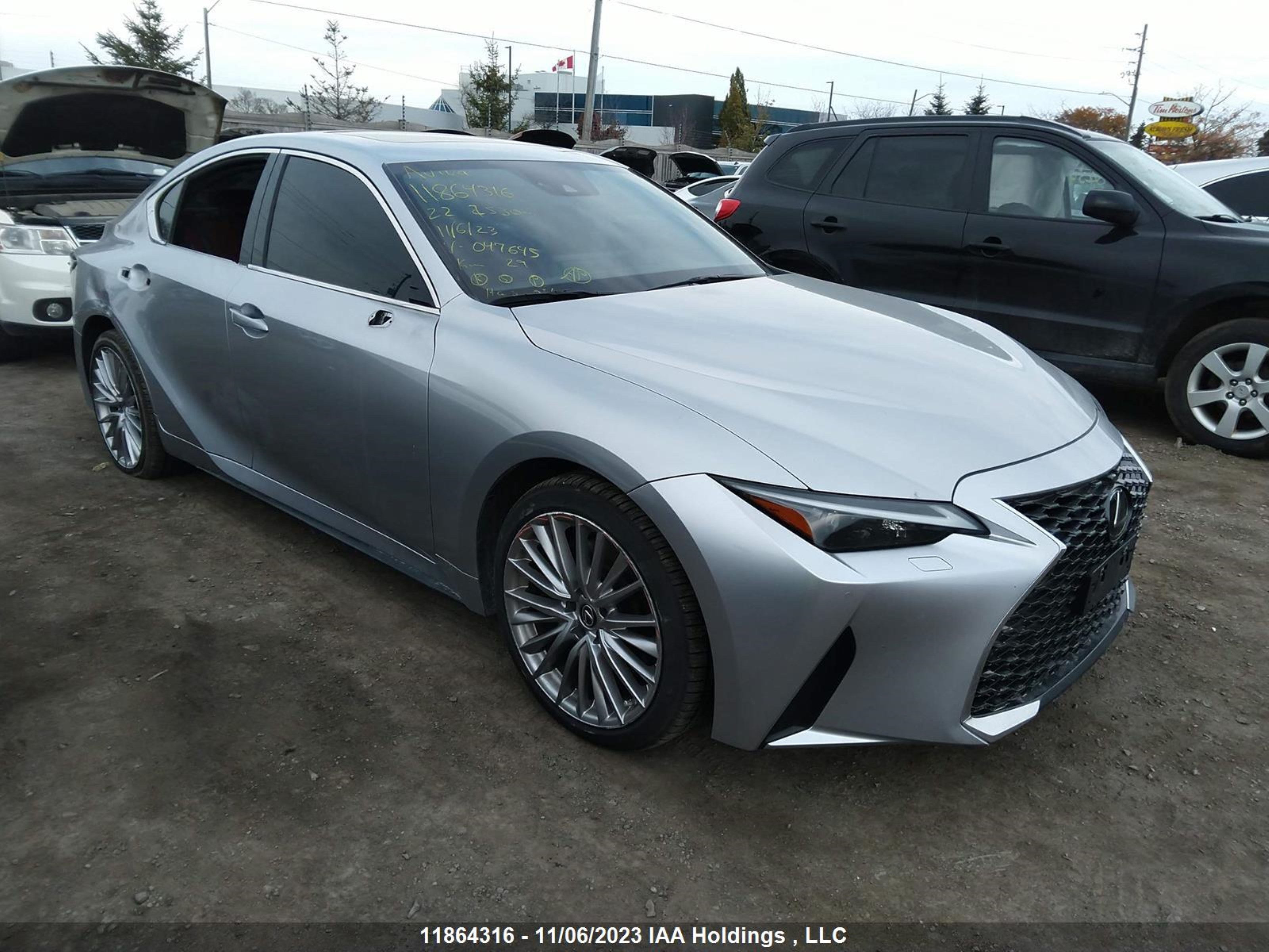 LEXUS IS 2022 jthd81f22n5047645