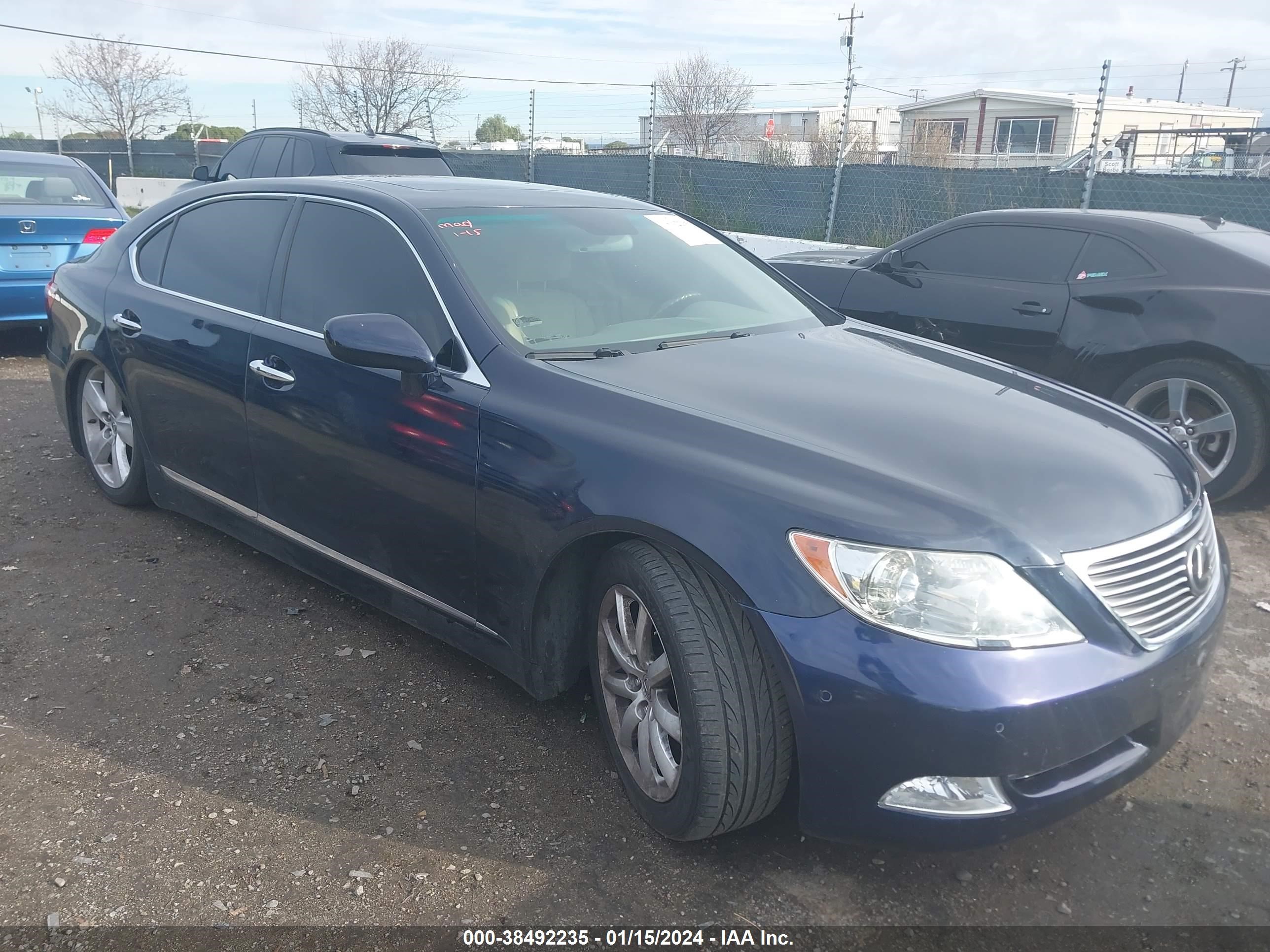 LEXUS LS 2007 jthgl46f175017247